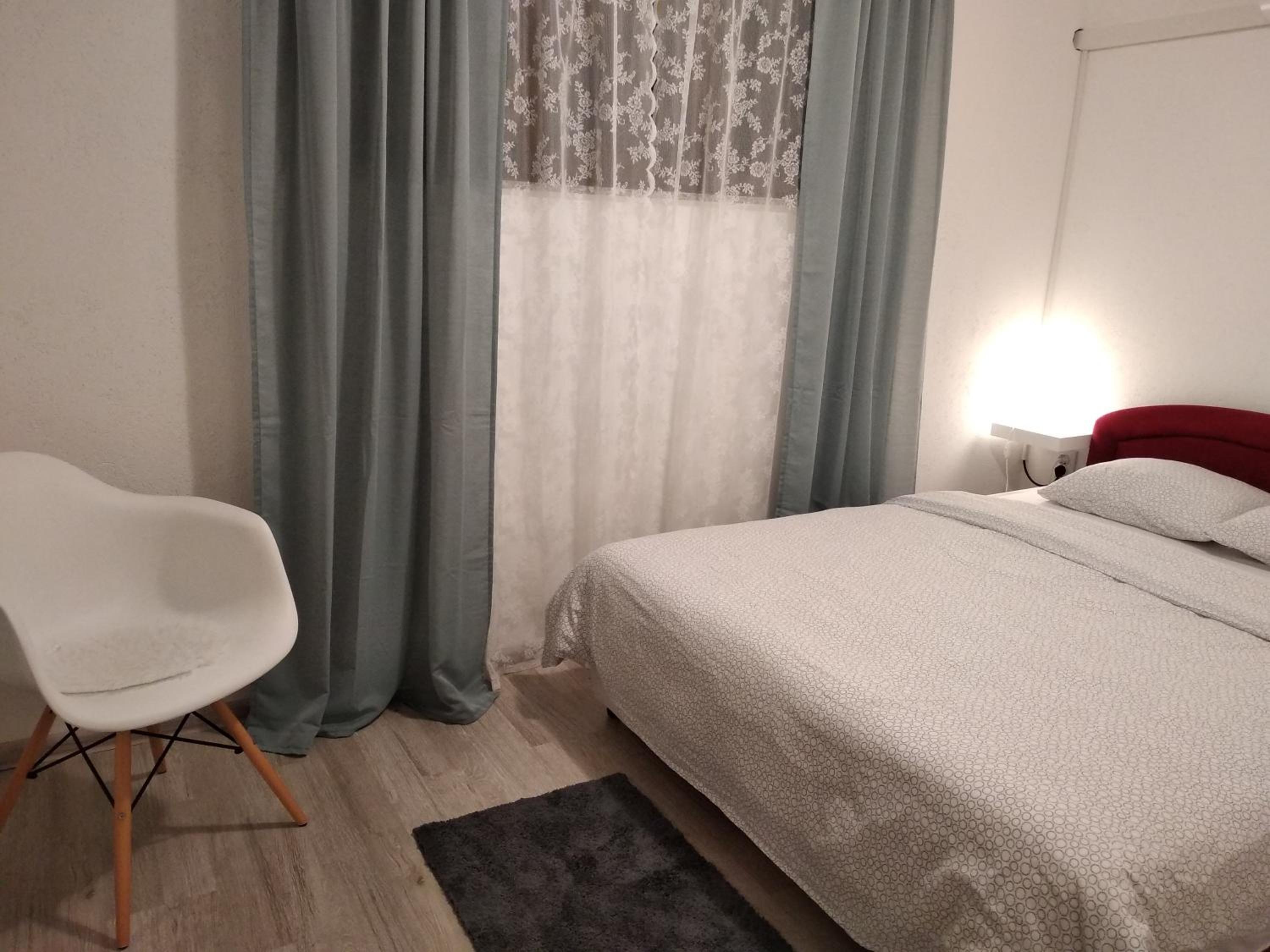 Studio Apartment photo 2