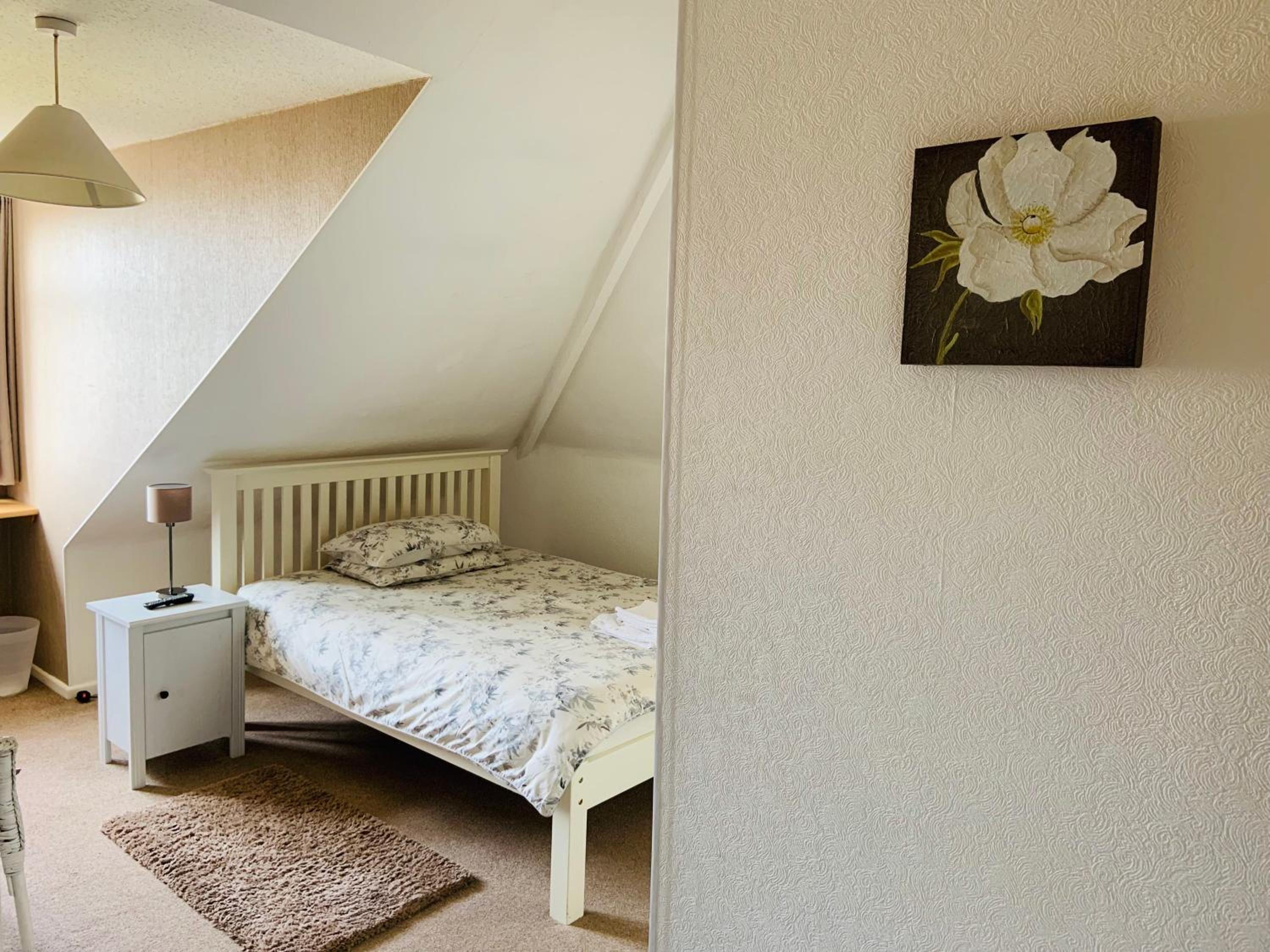Double Room with Garden View - Photo 6