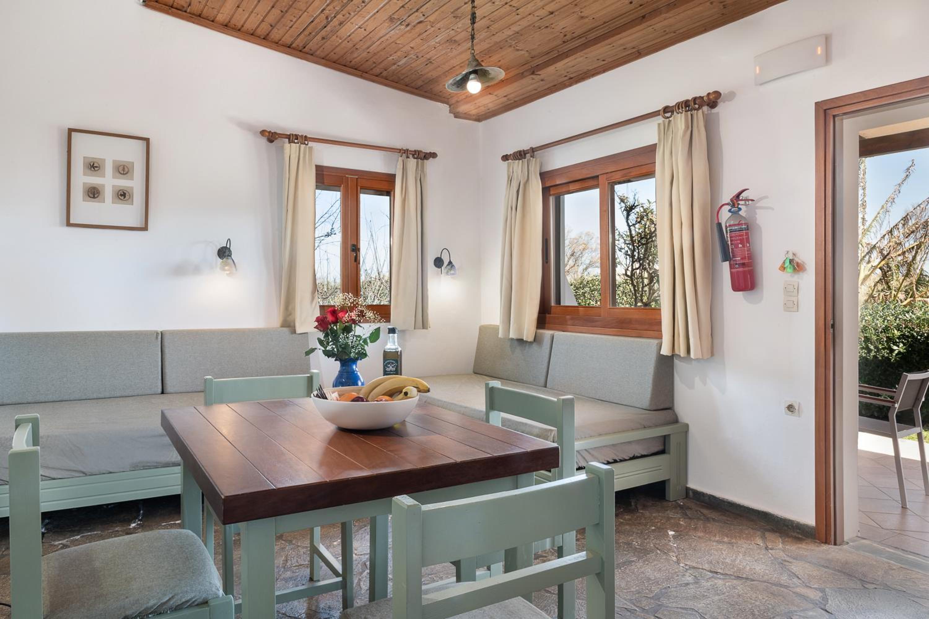 Apartment - Split Level (2 Adults) photo 2