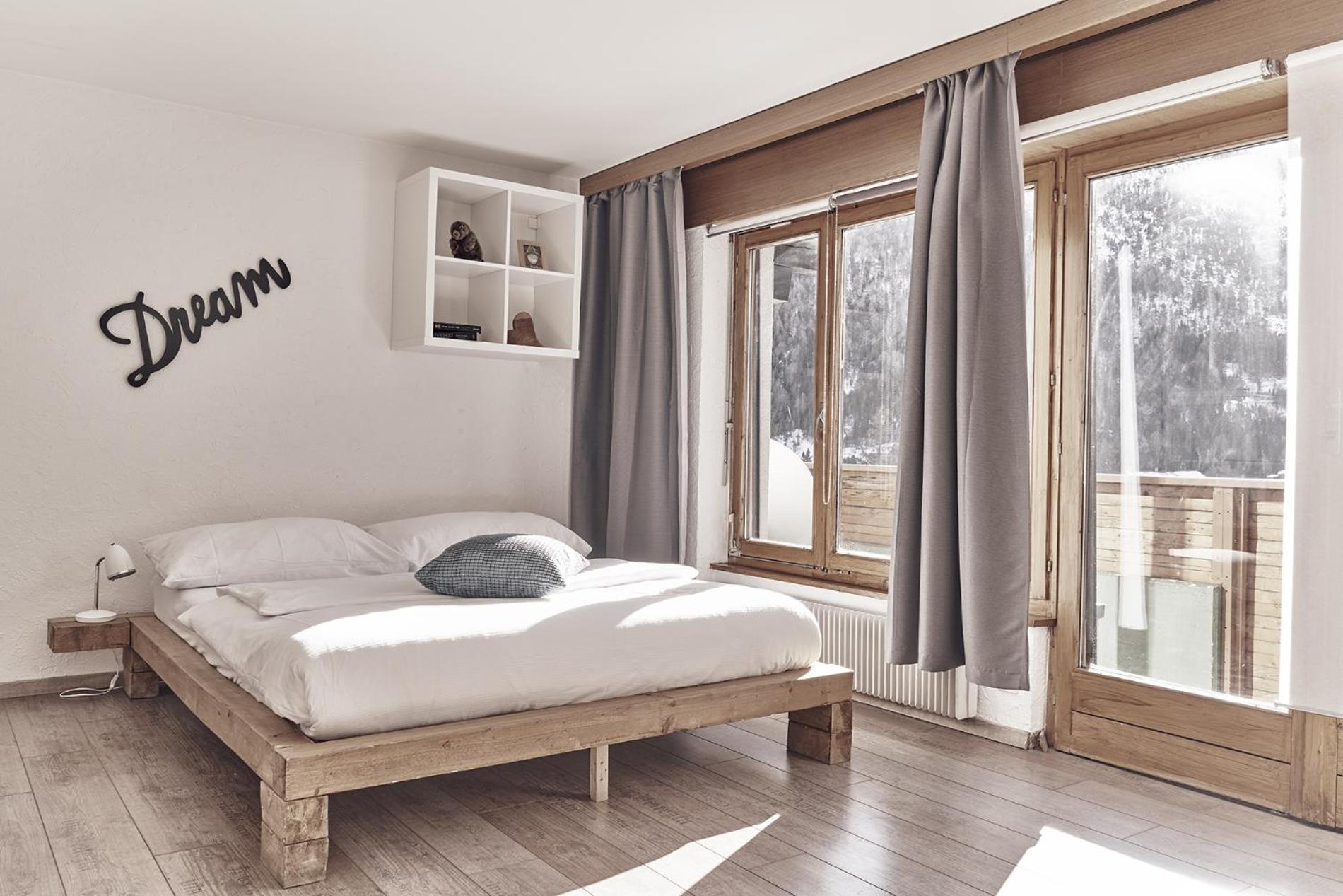 Double Room with Balcony - Photo 1