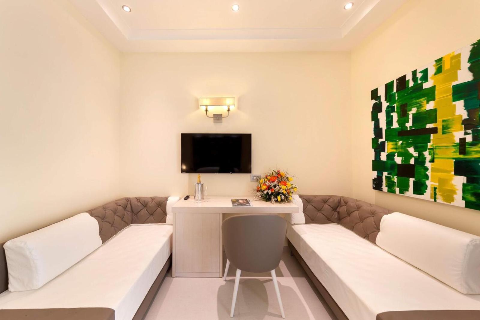 Junior Suite (4 Adults) - Photo 5