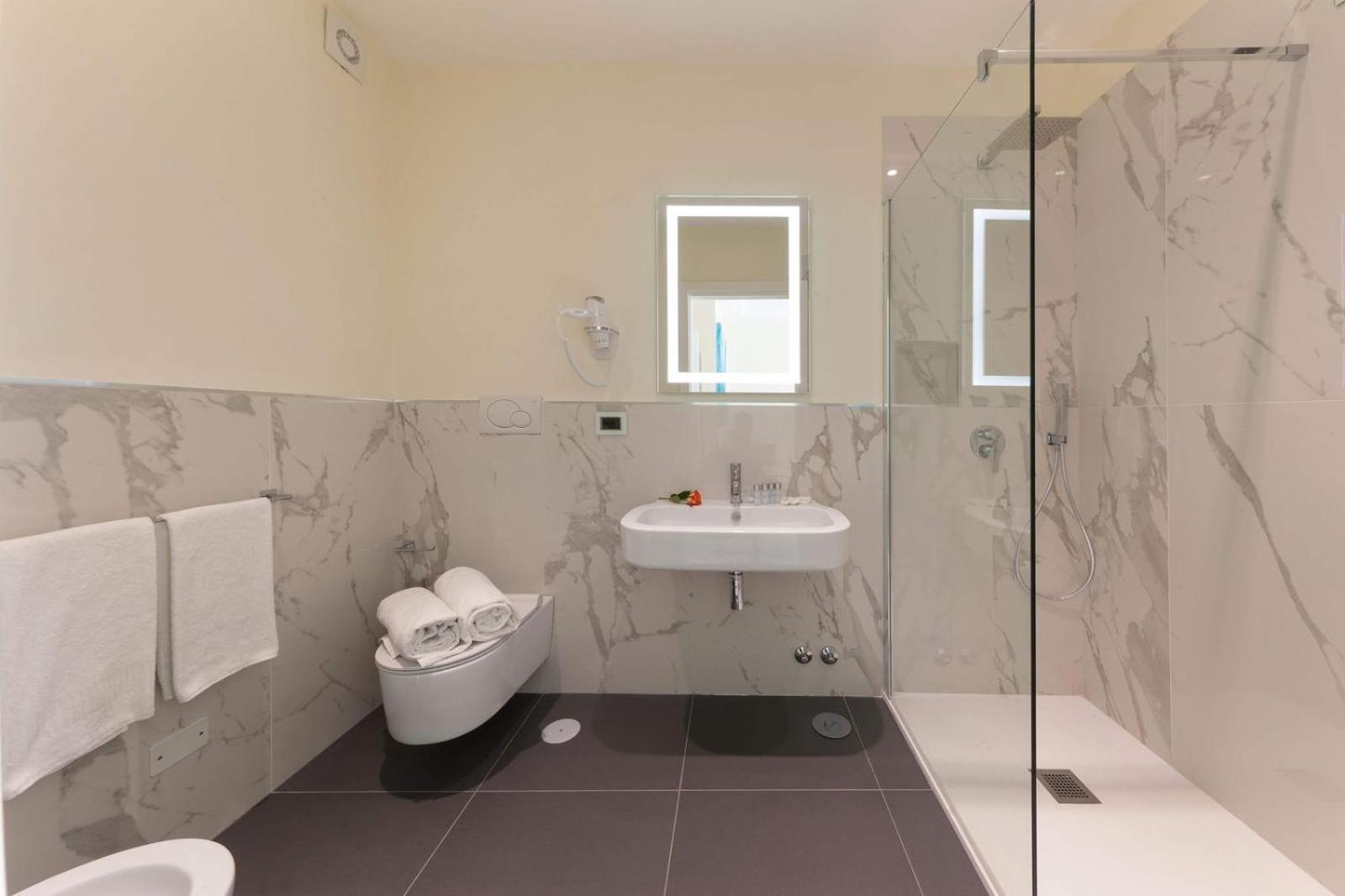 Junior Suite photo 2