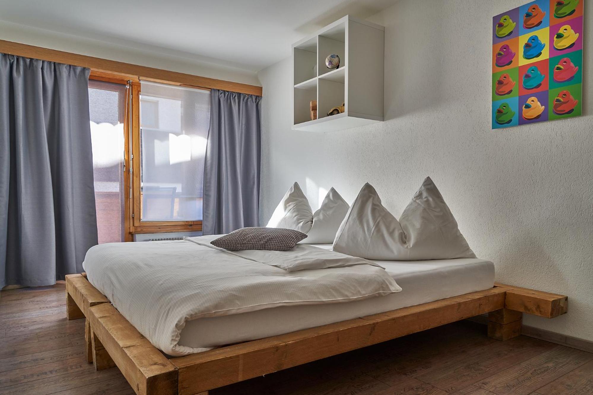 Double Room with Balcony - Photo 2