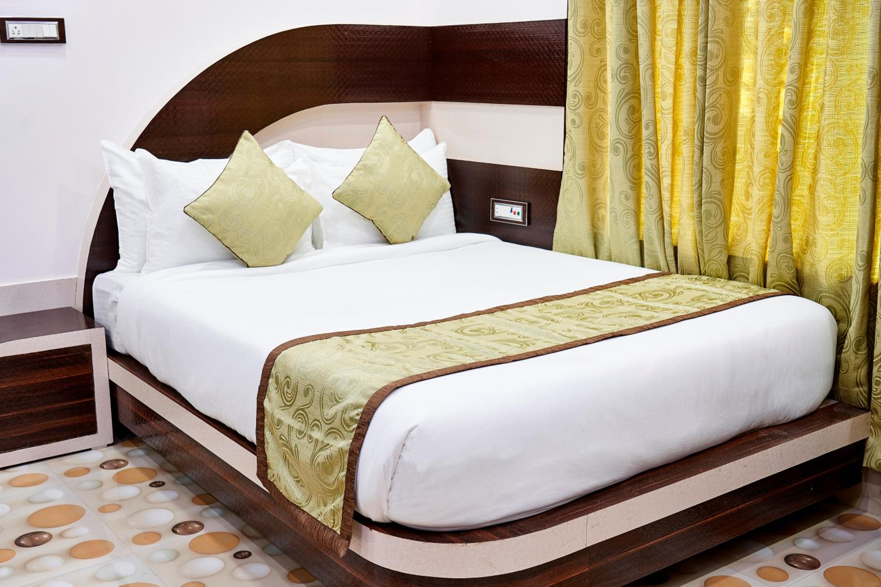 Deluxe Suite photo 2