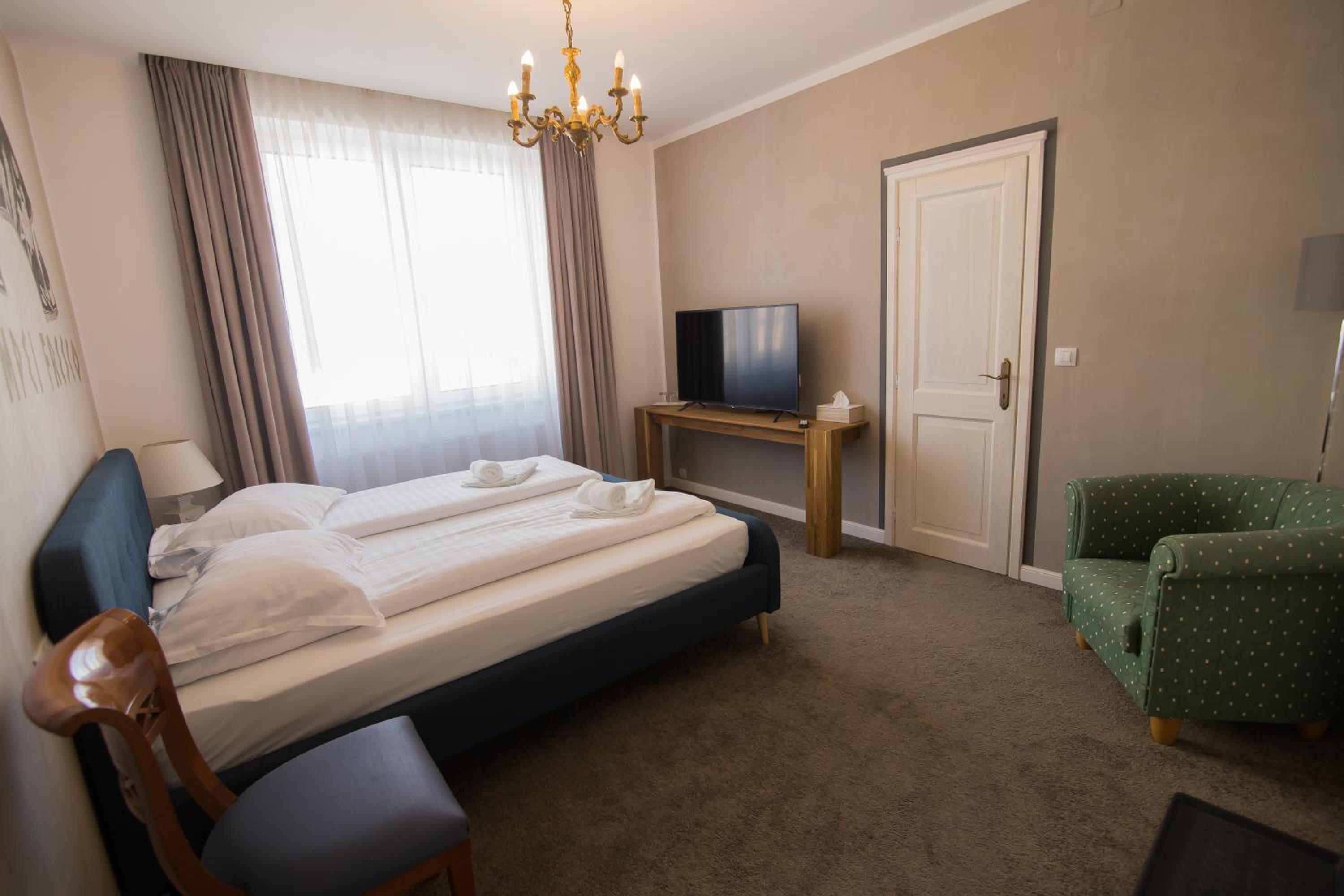 Superior Double Room - Photo 3