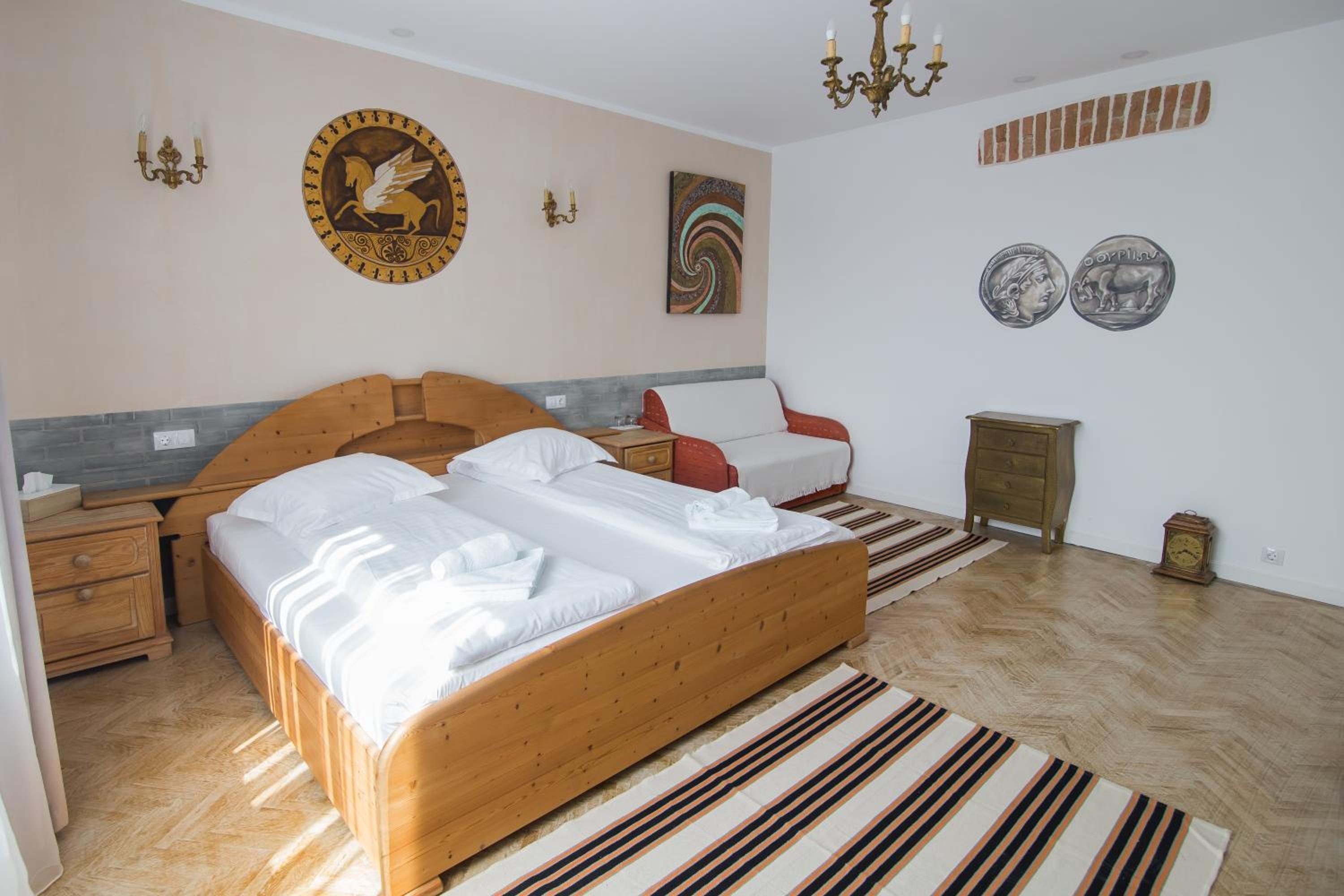 Triple Room - Photo 8