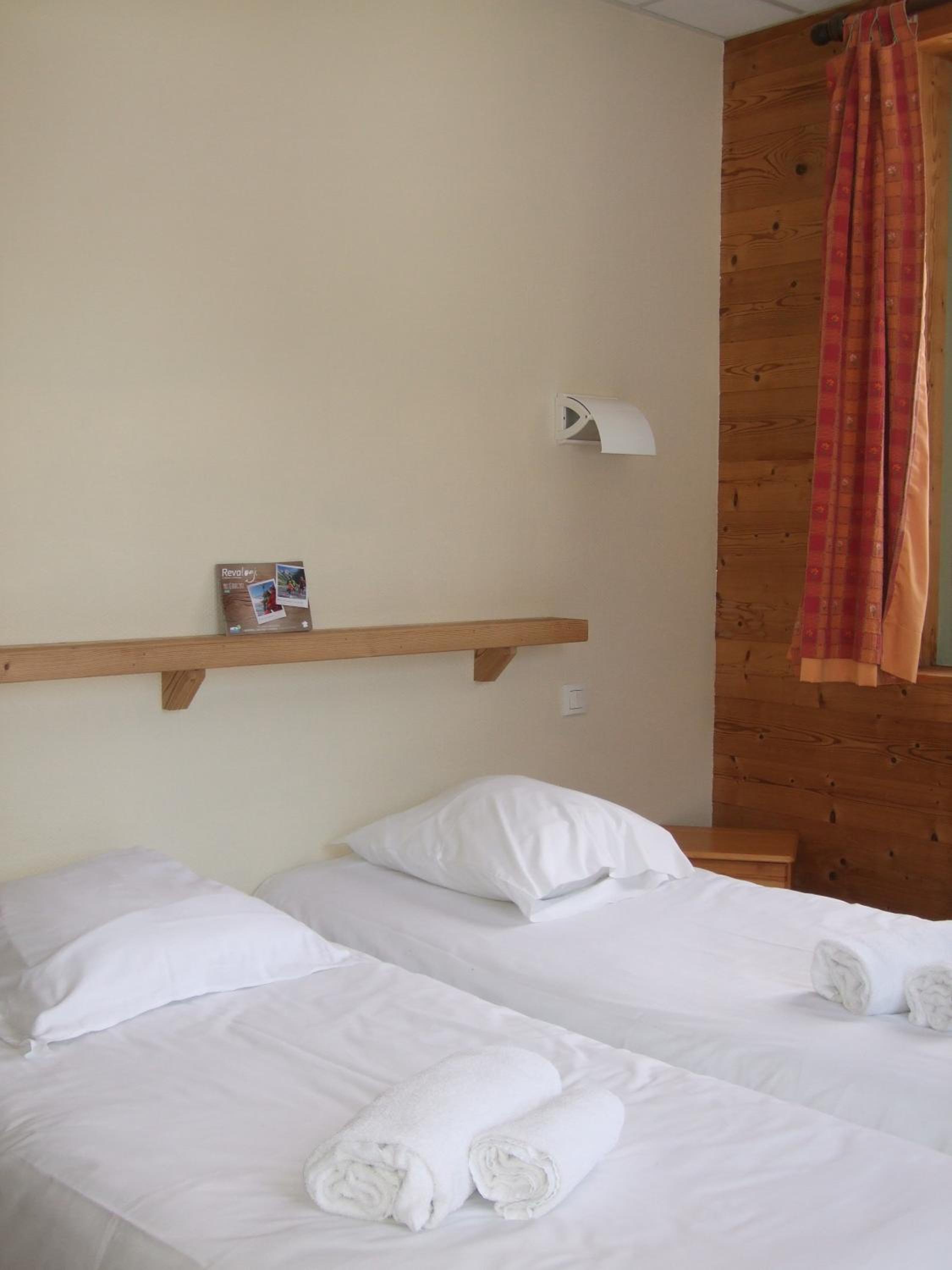 Standard Double or Twin Room photo 2