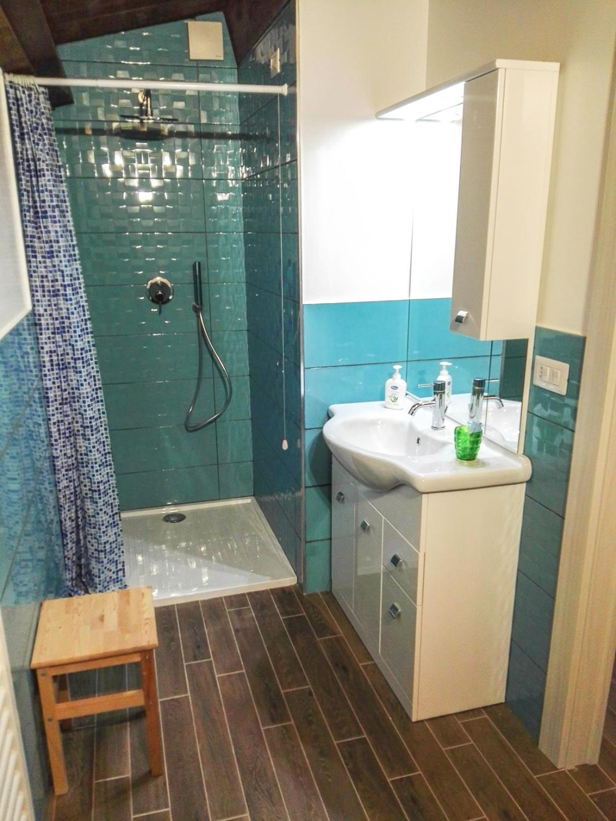 Double Room with Private Bathroom photo 2