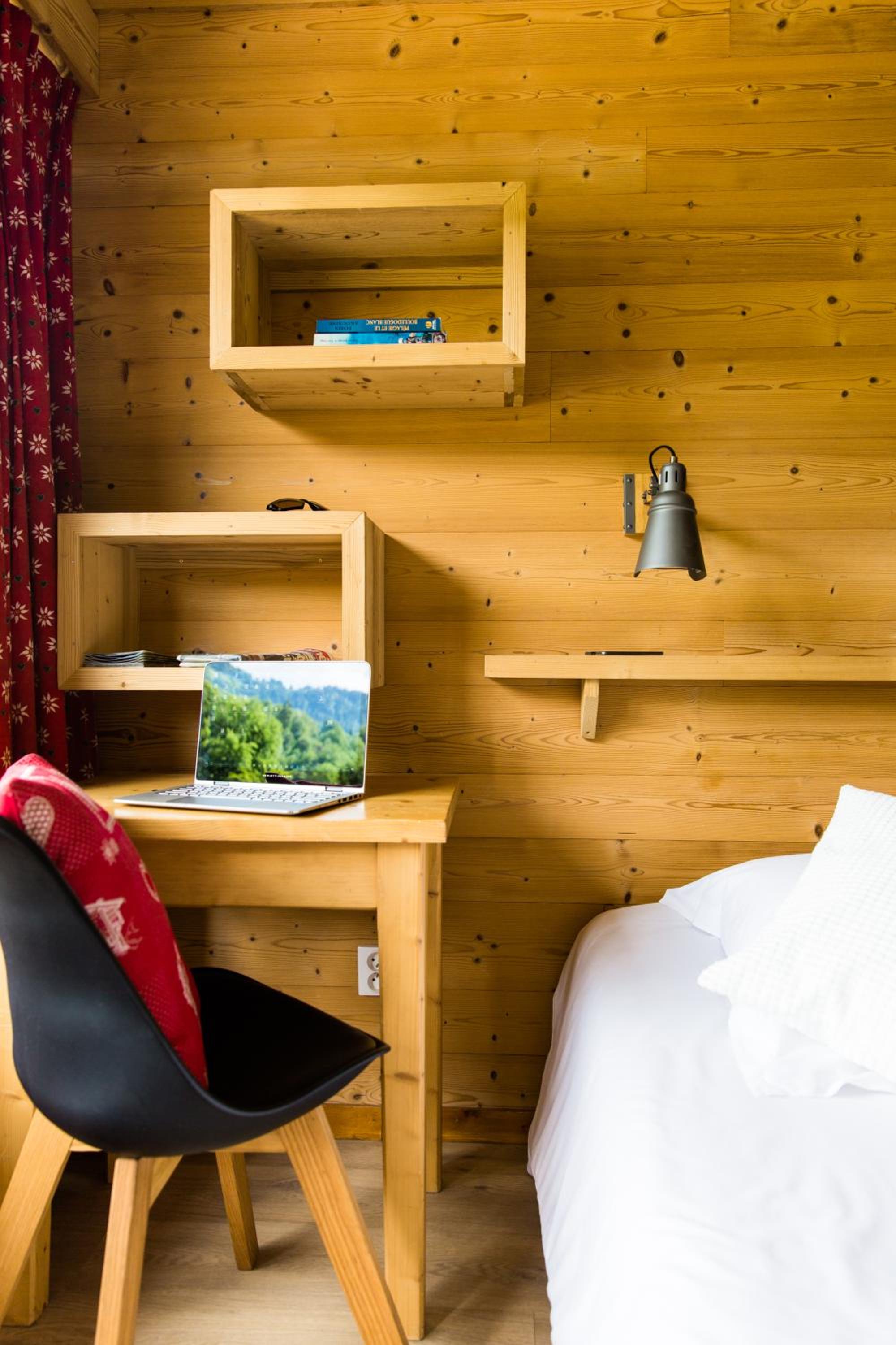 Standard Double or Twin Room - Photo 3