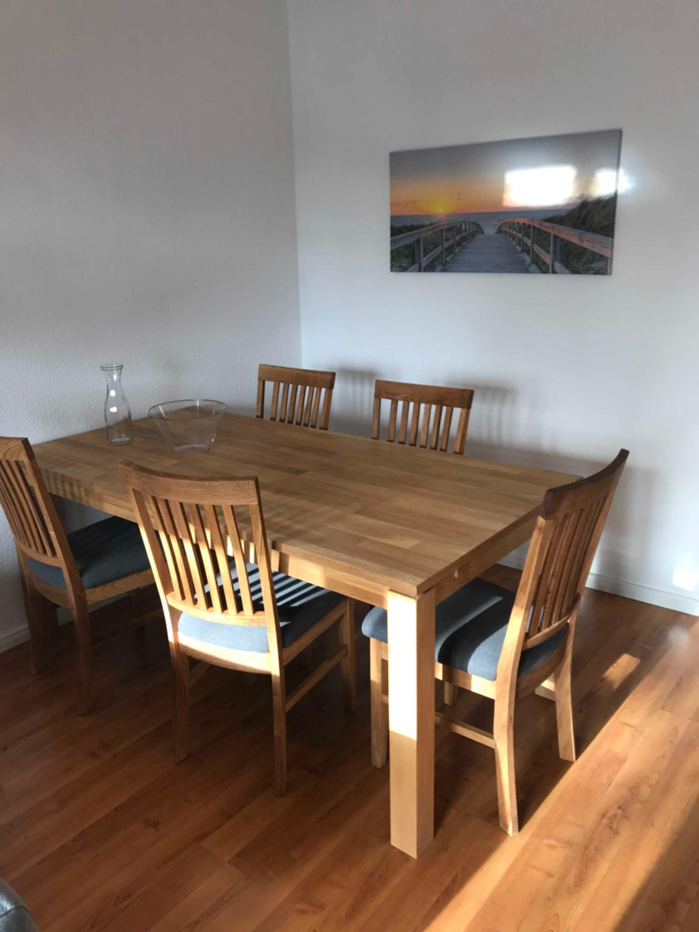 Two-Bedroom Apartment - Photo 7