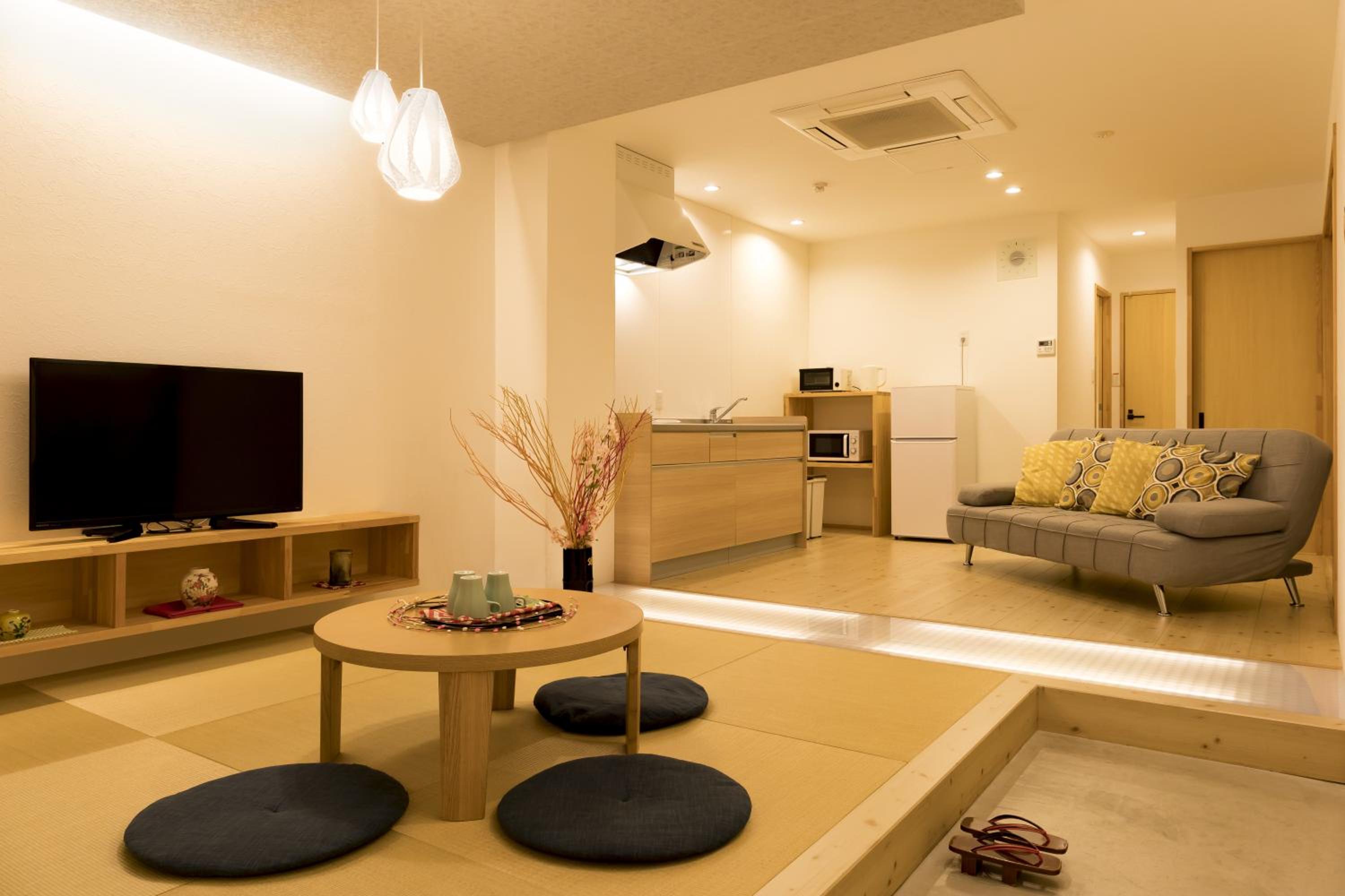 Standard Family Room