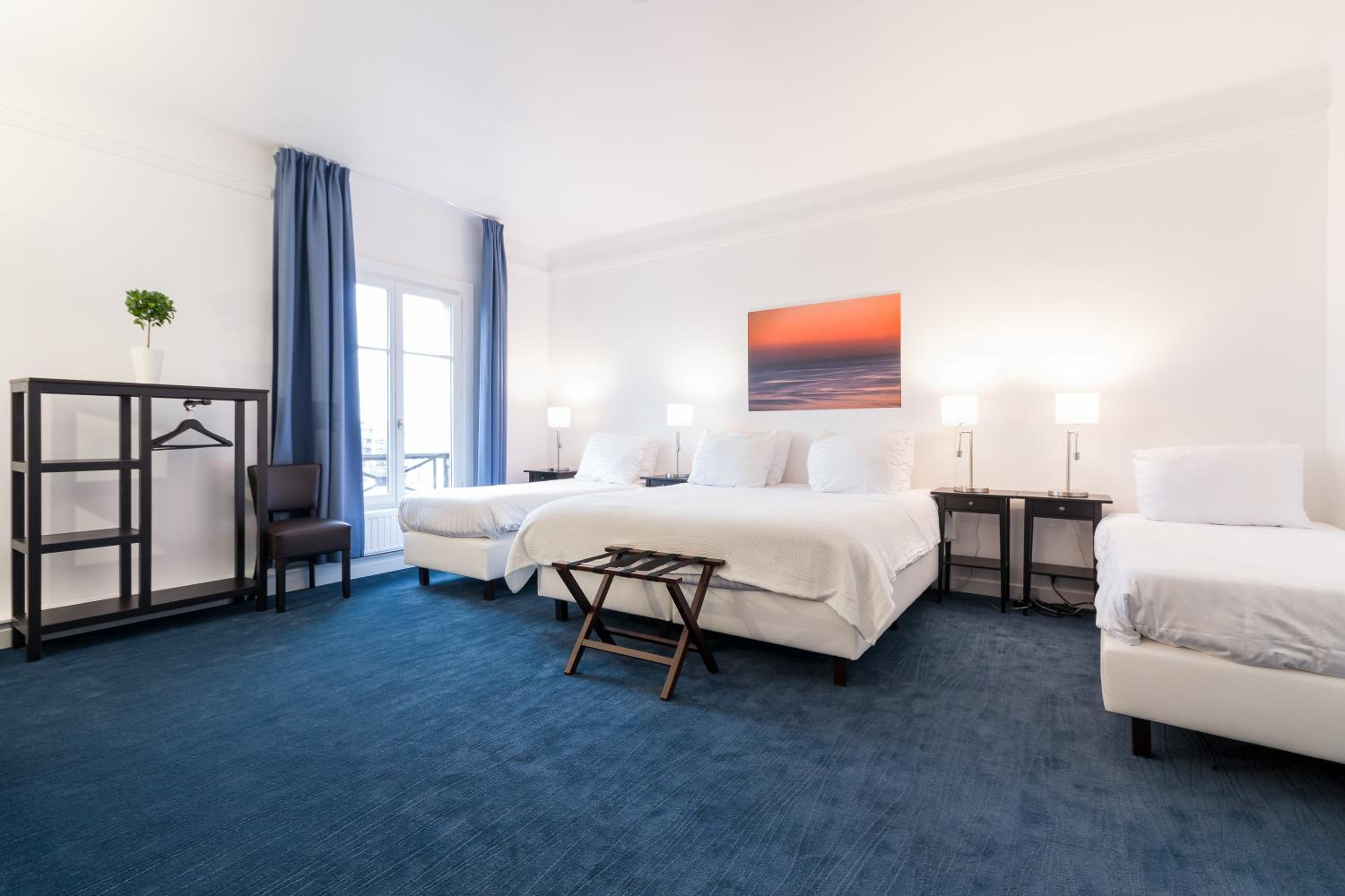 Classic Quadruple Room - Photo 1