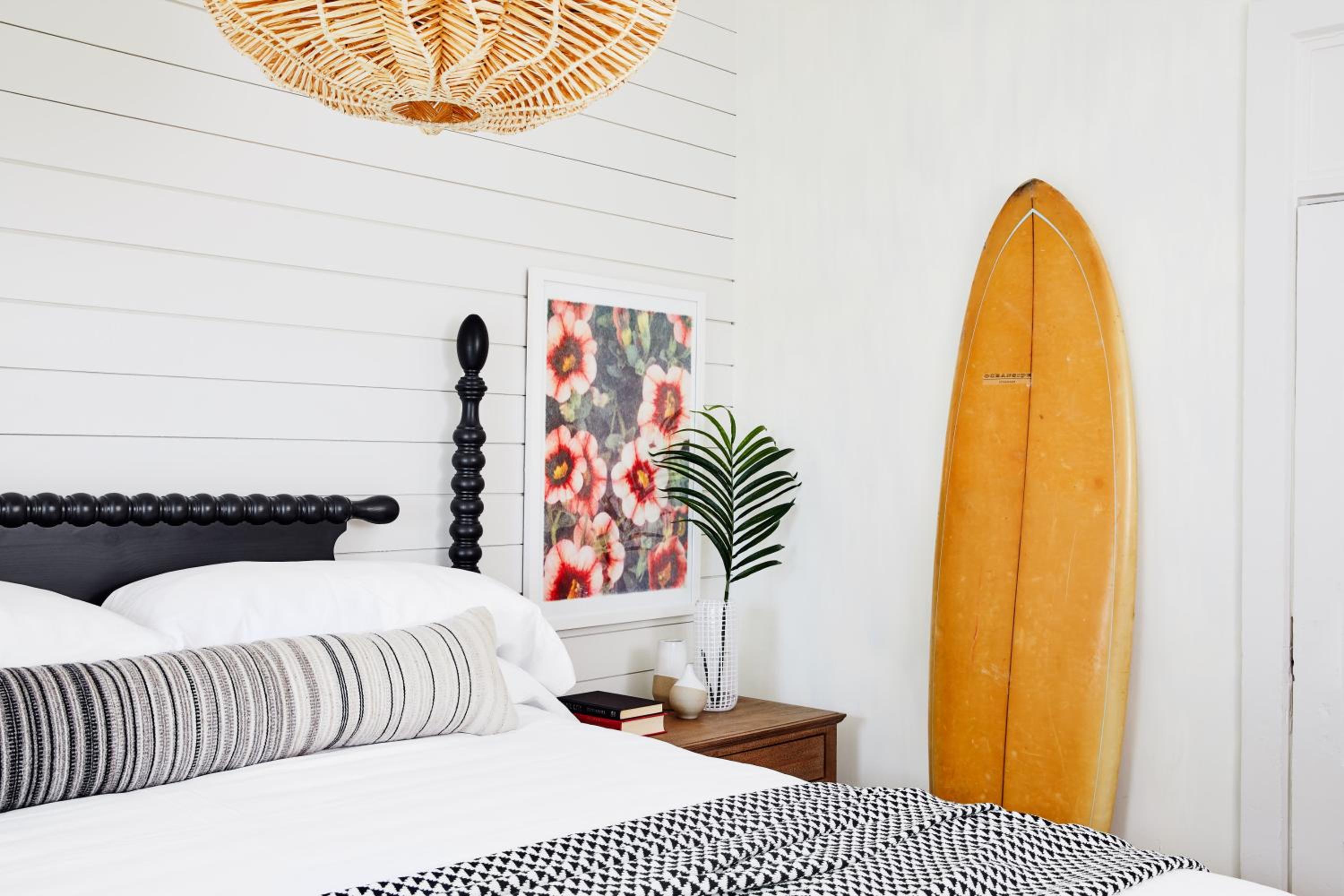 Surf Oceanview Queen - Photo 1