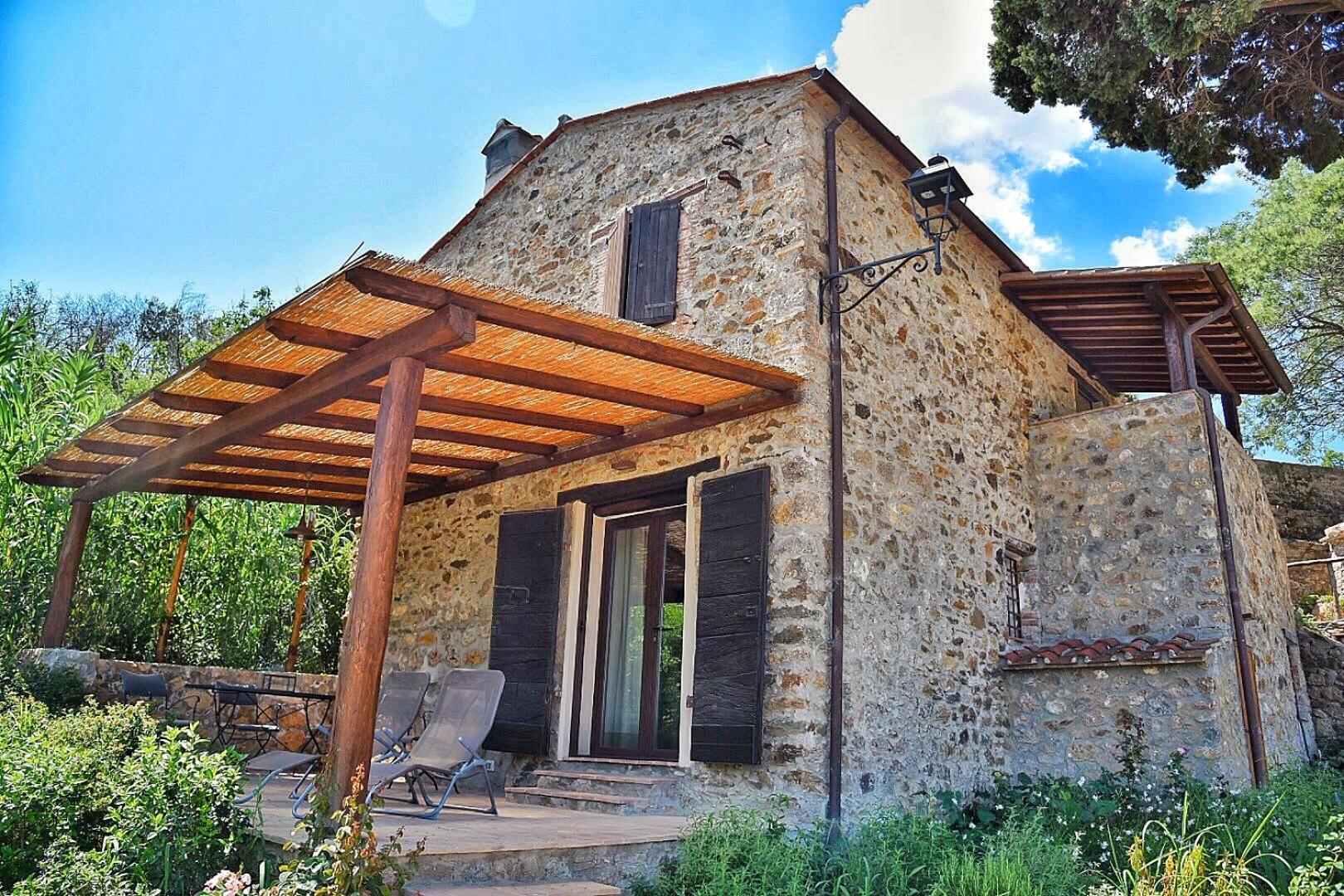 One-Bedroom House photo 2