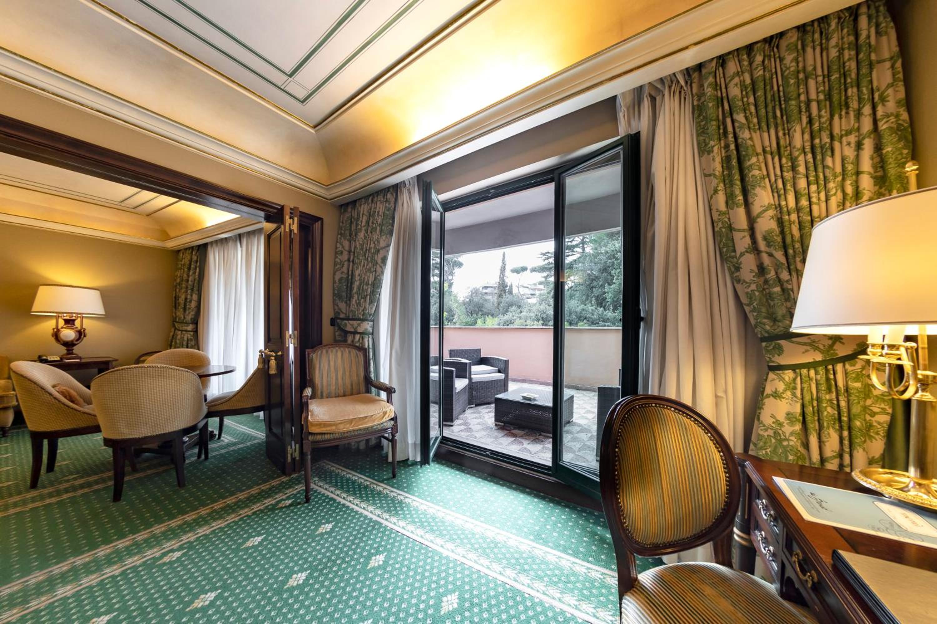 Presidential Suite thumbnail 6