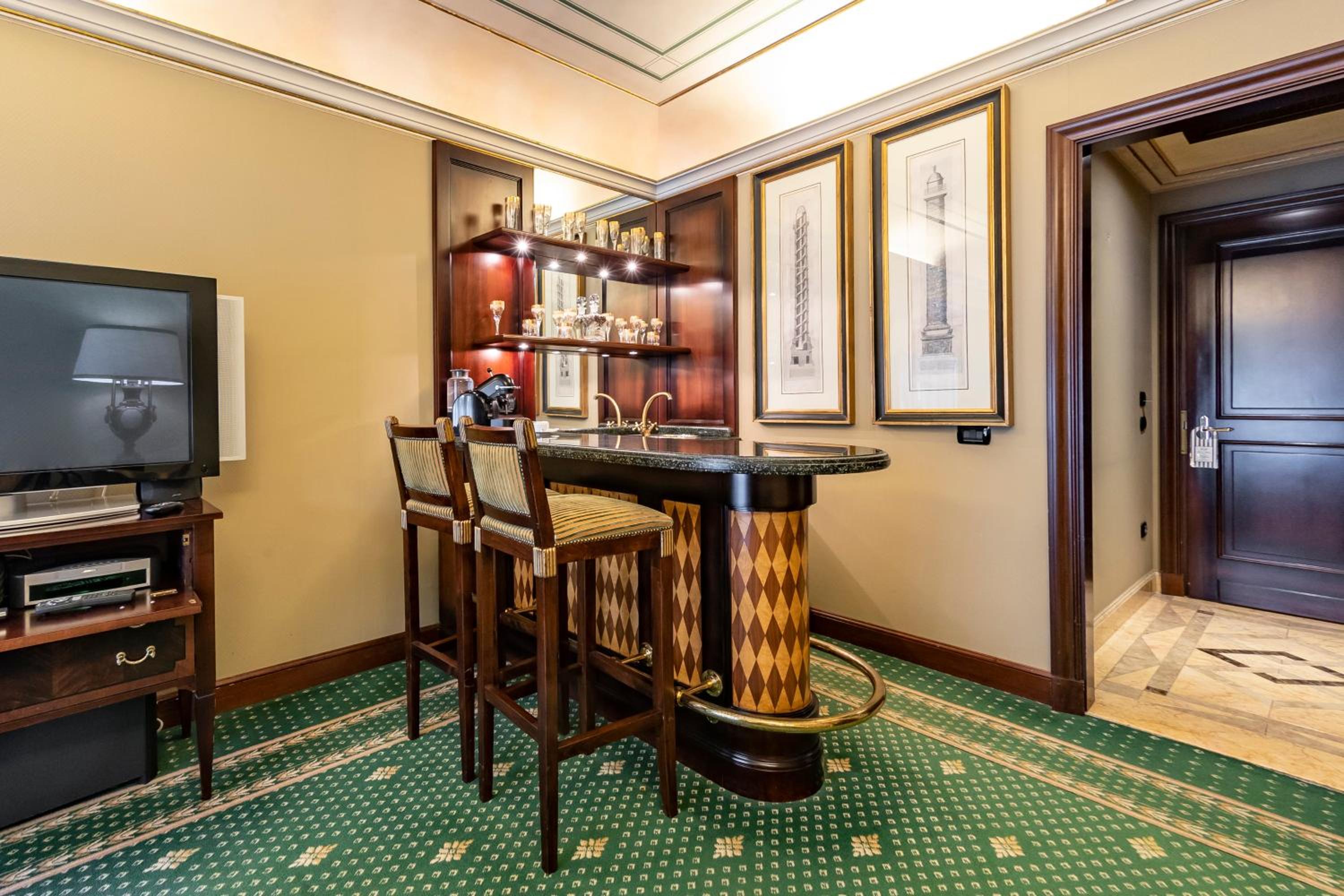 Presidential Suite