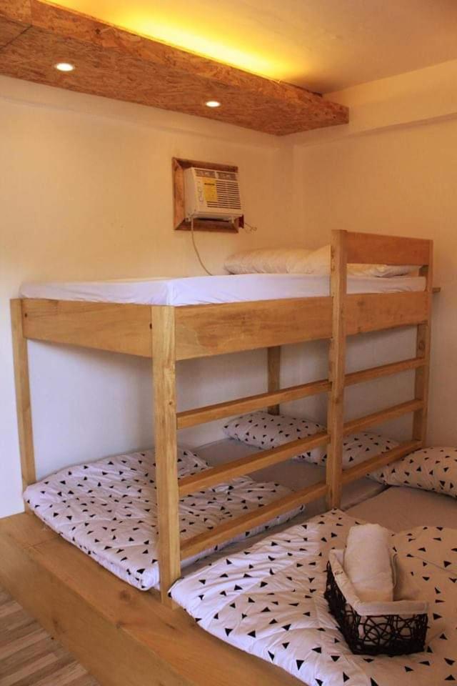 Triple Room with Private Bathroom - Photo 3