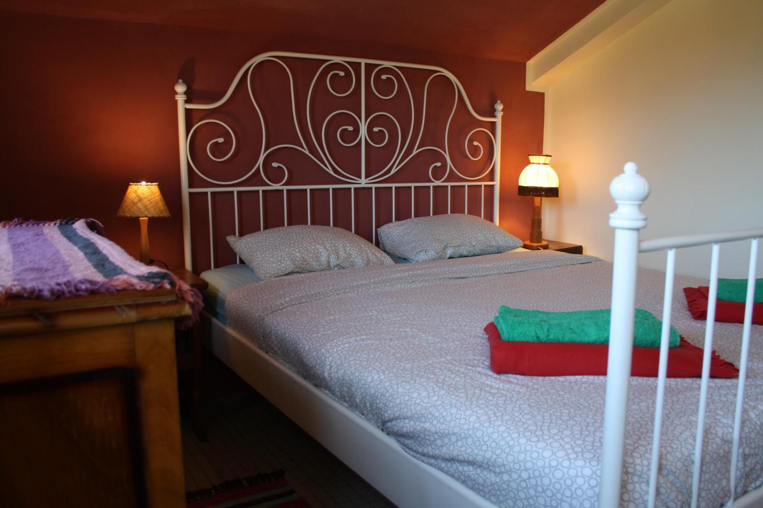 Double Room with Shared Bathroom photo 3