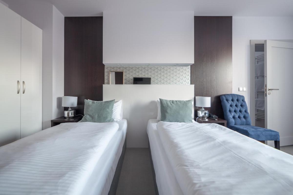 Double or Twin Room - Photo 3
