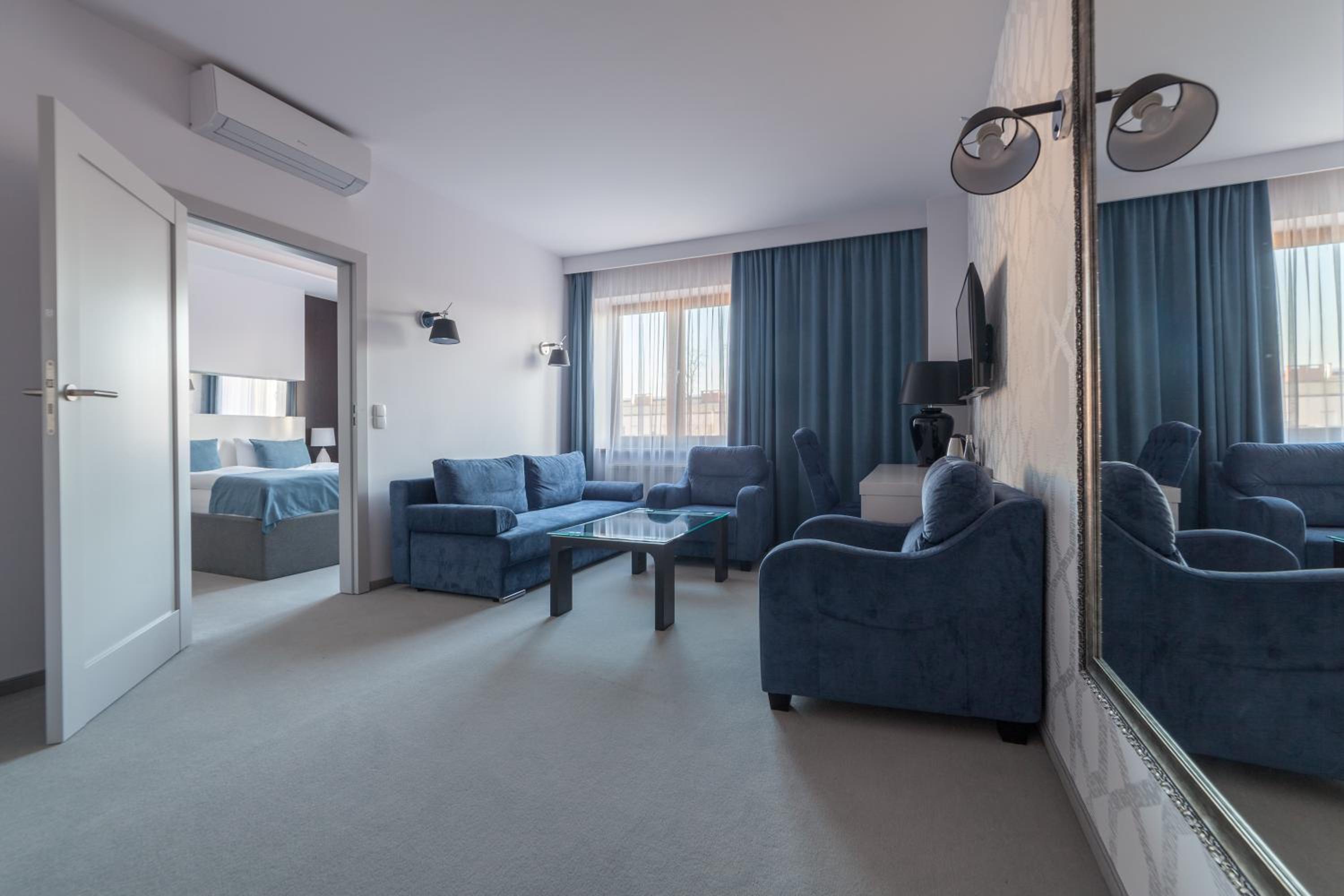 Superior Suite - Photo 1