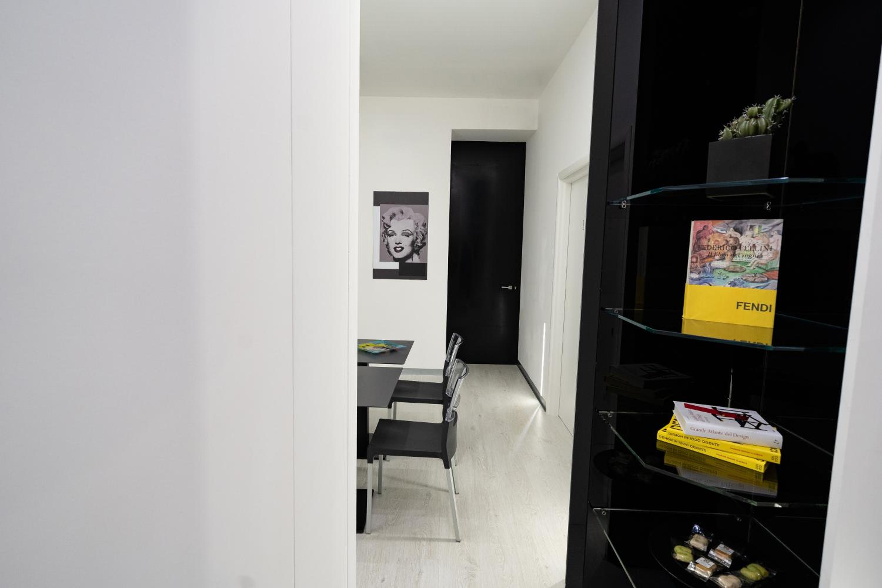 Double Room - Photo 10