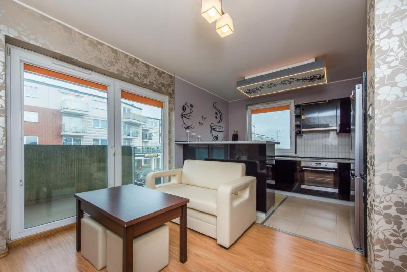 One-Bedroom Apartment - Photo 10