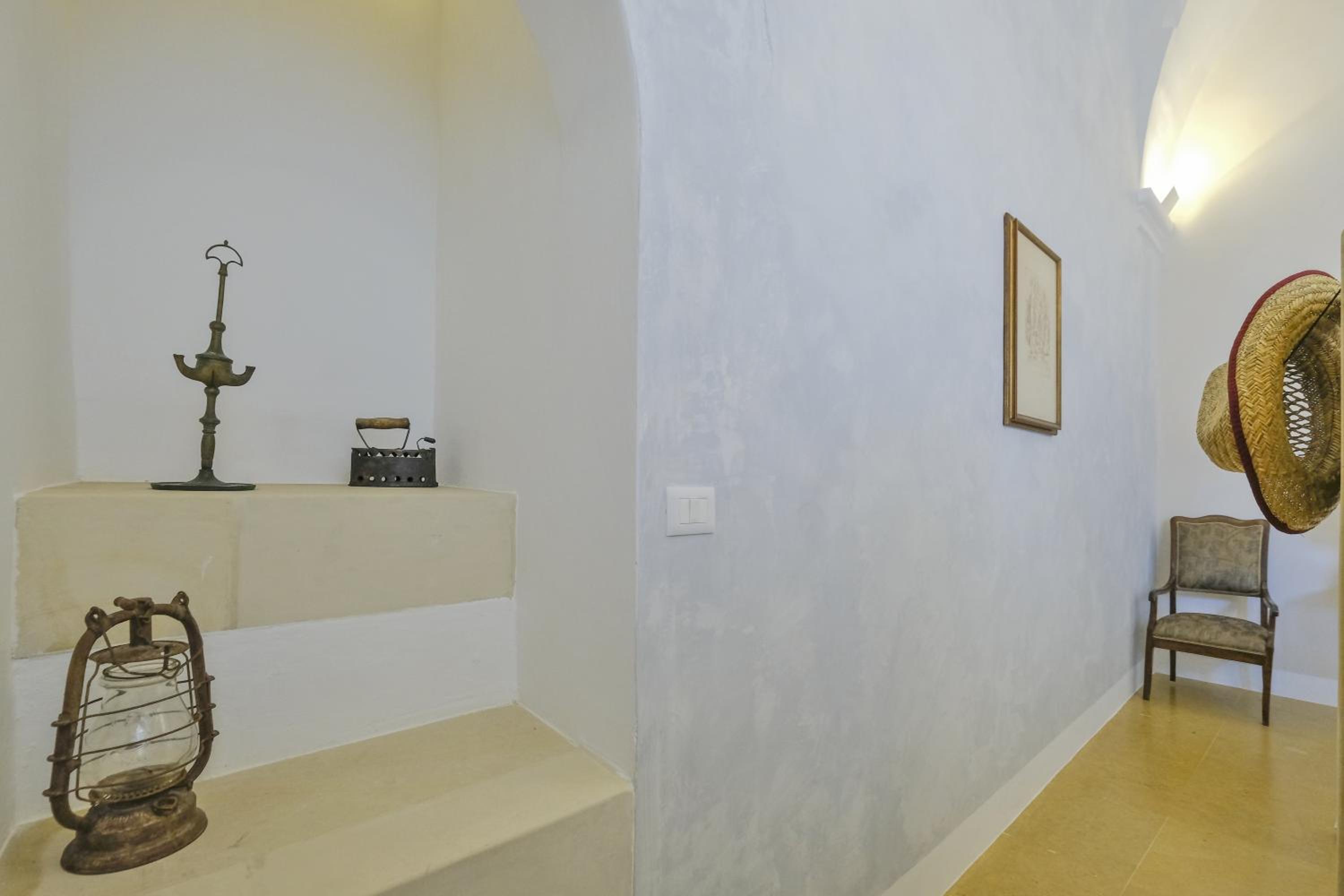 Suite with Terrace - Photo 4