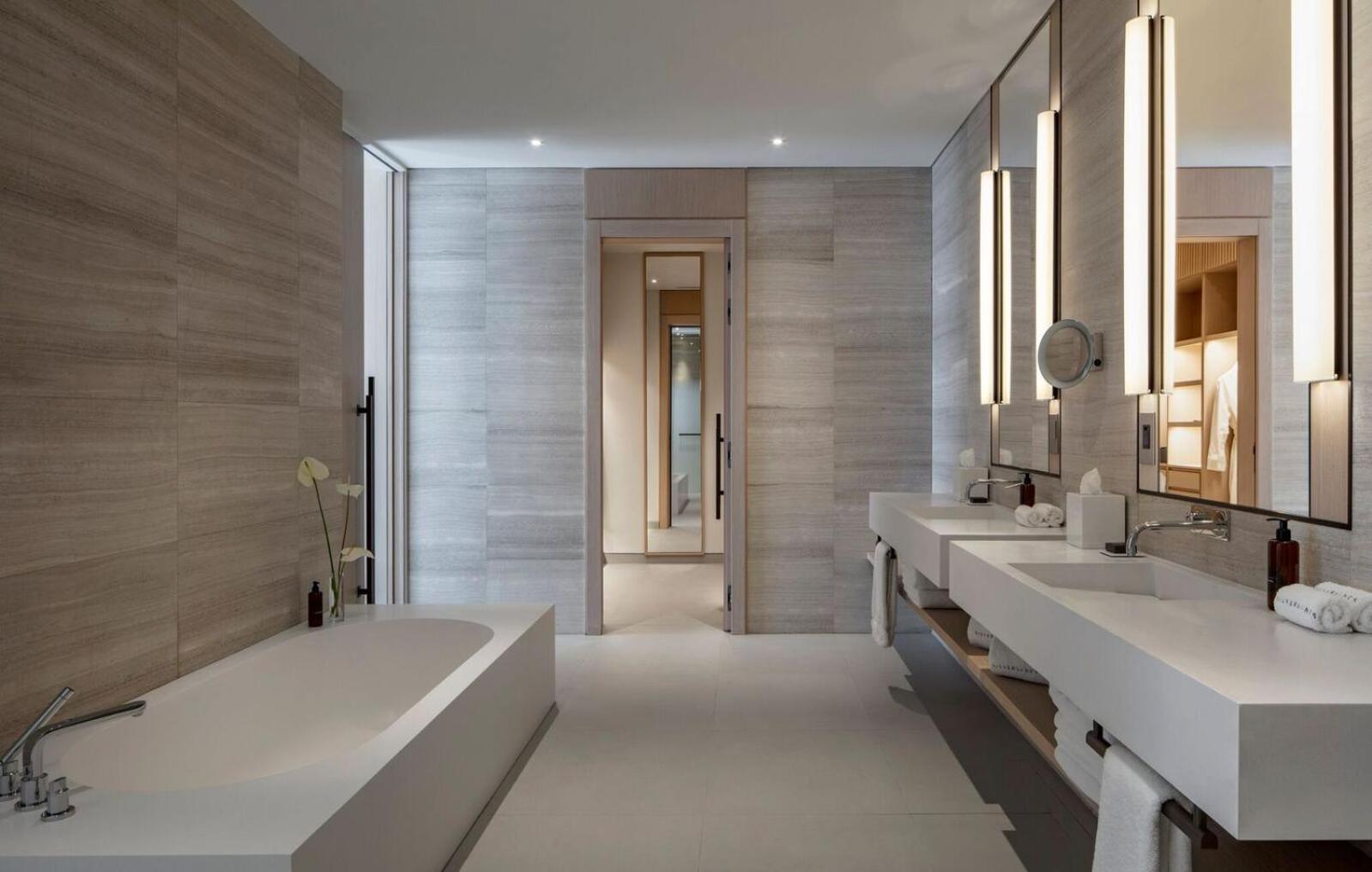 Penthouse Level King photo 2