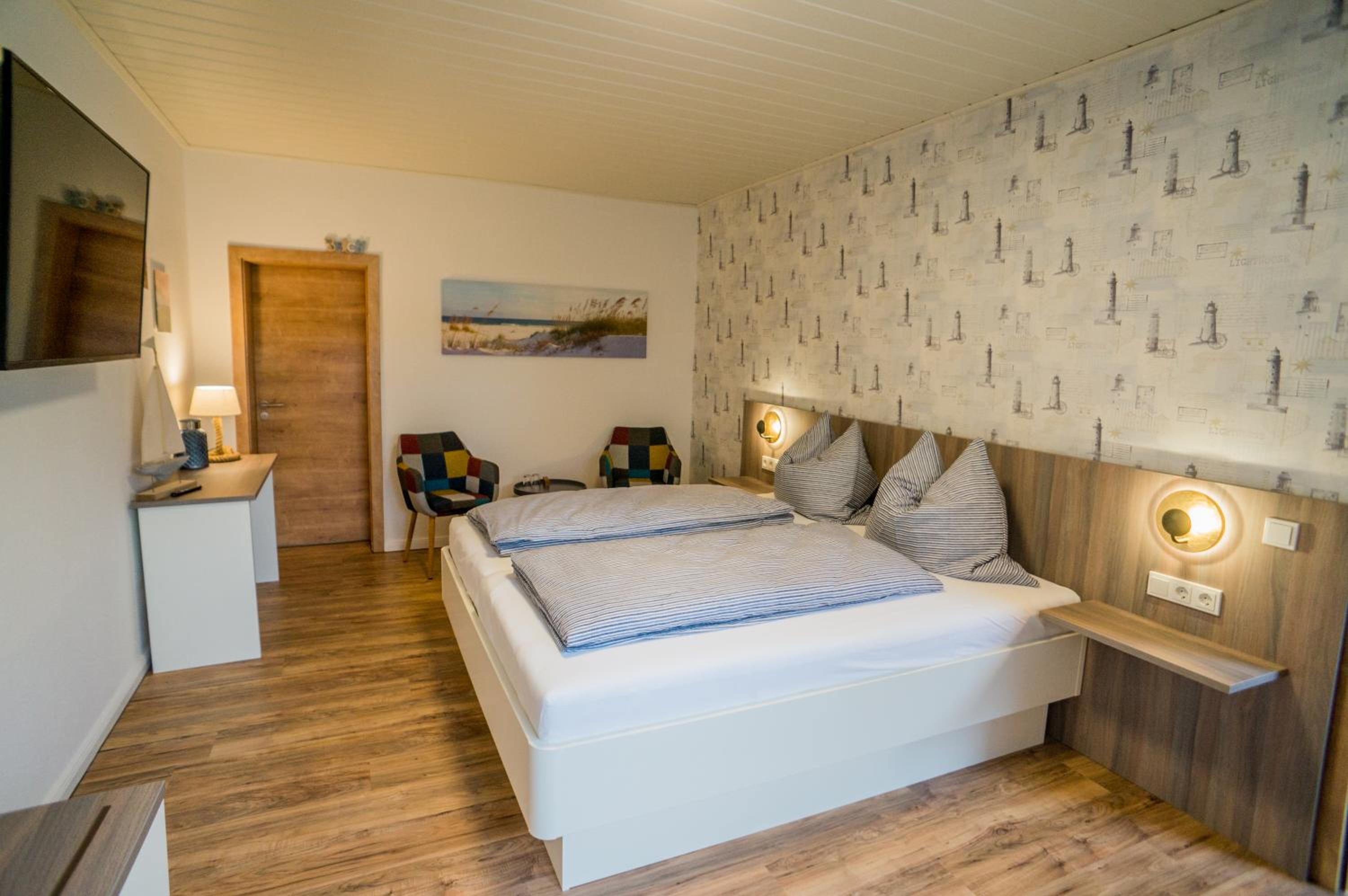 Double Room on ground floor in Annex at the lake
