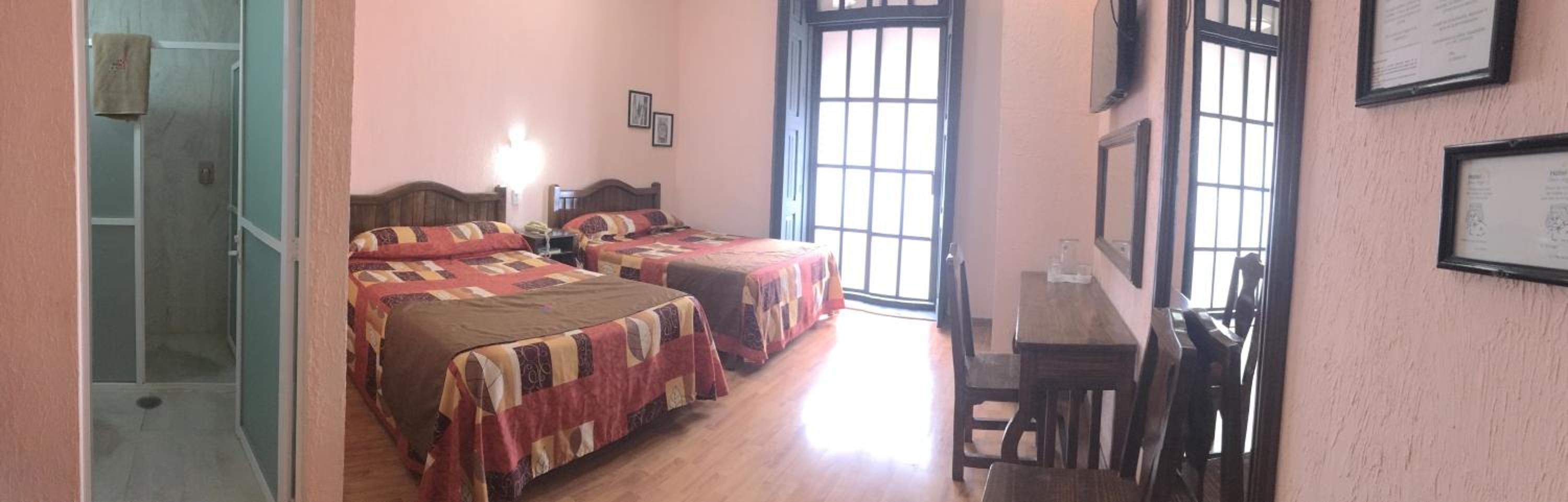 Double Room with Two Double Beds - Photo 10
