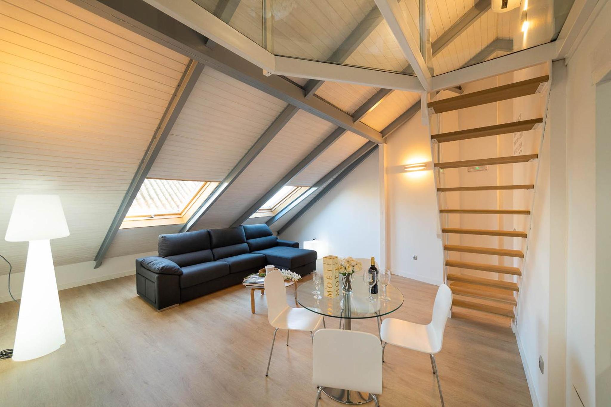 Two-Bedroom Apartment - Photo 4