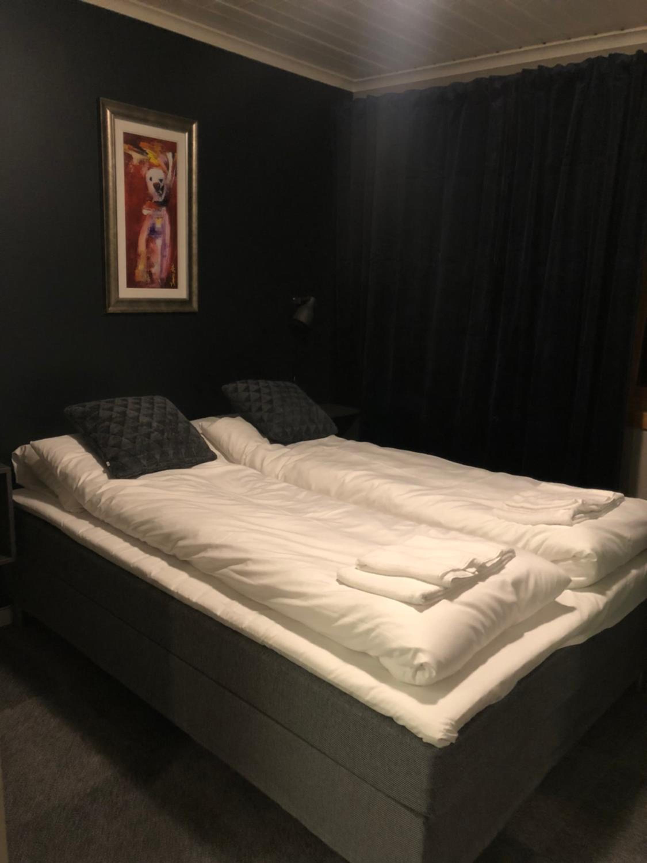 Double Room - Photo 9
