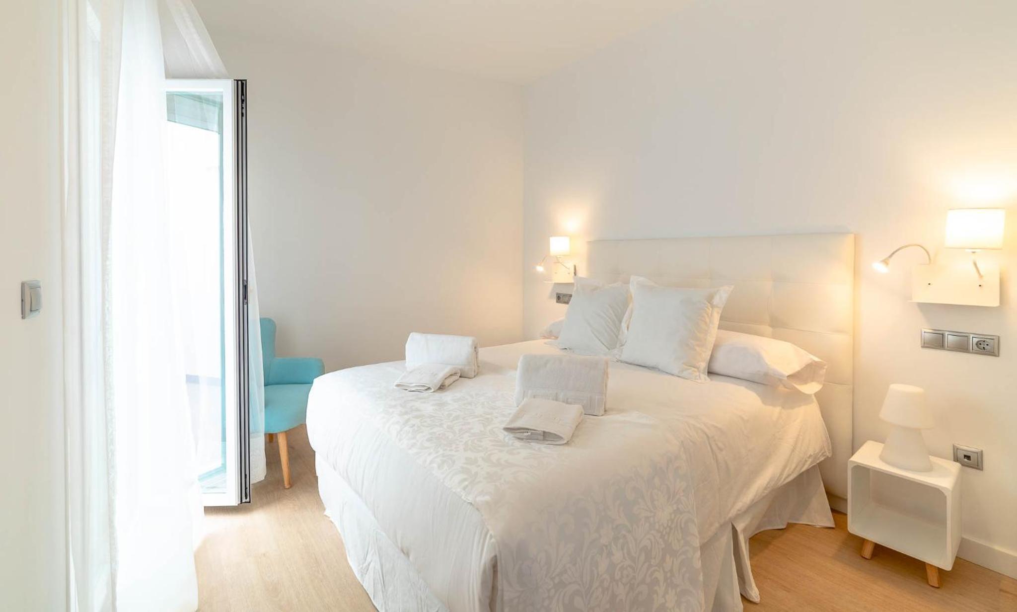 One-Bedroom Apartment - Photo 17