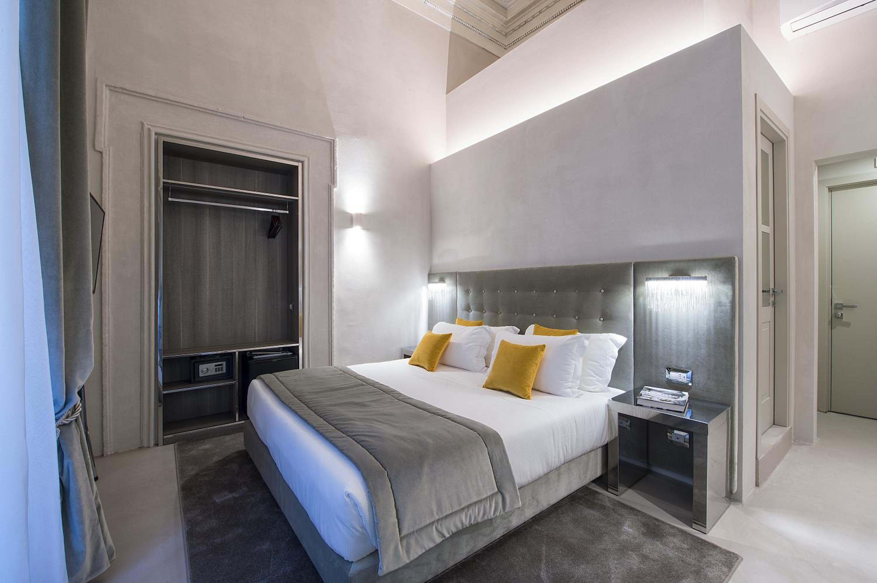 Available room