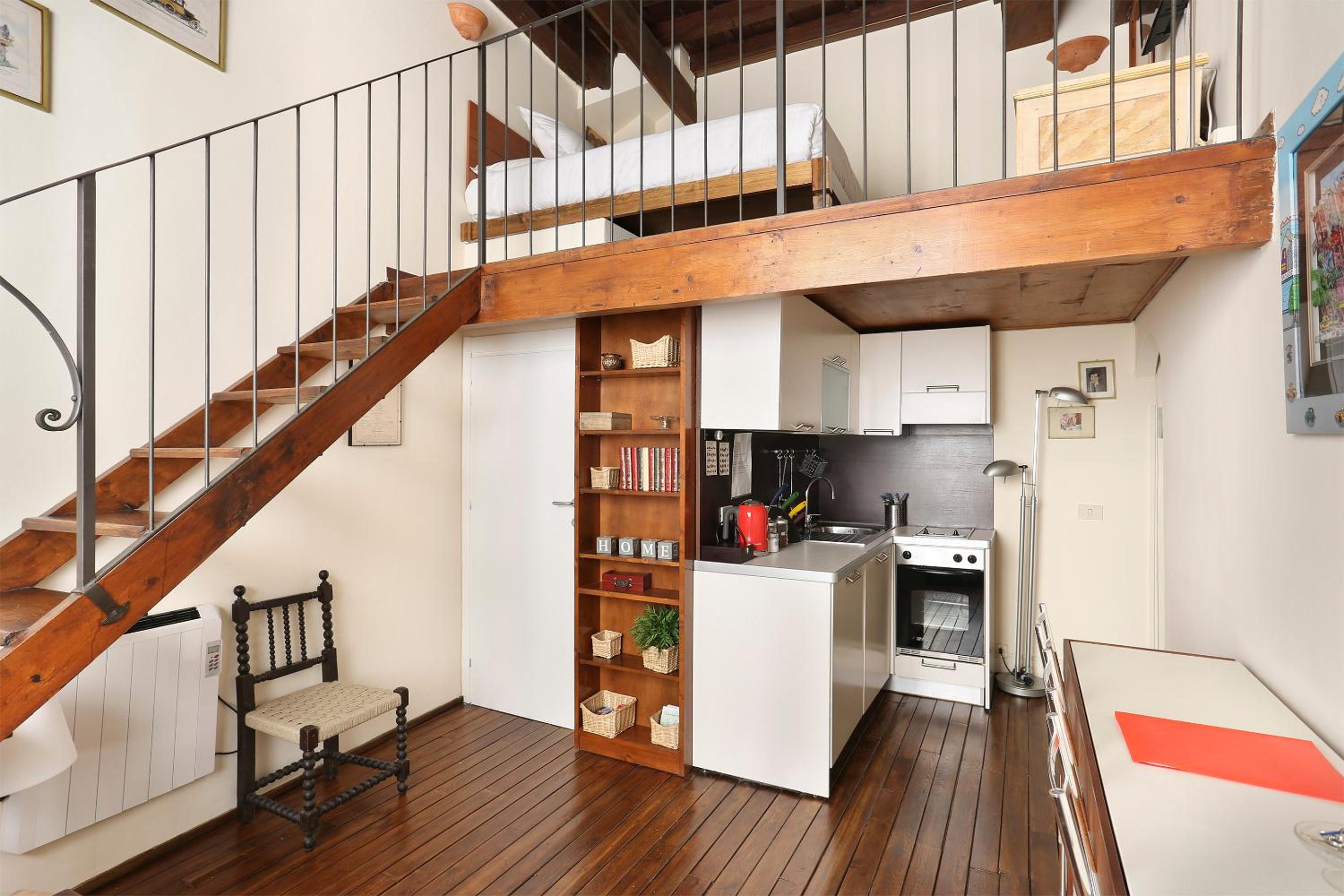 Apartment photo 1