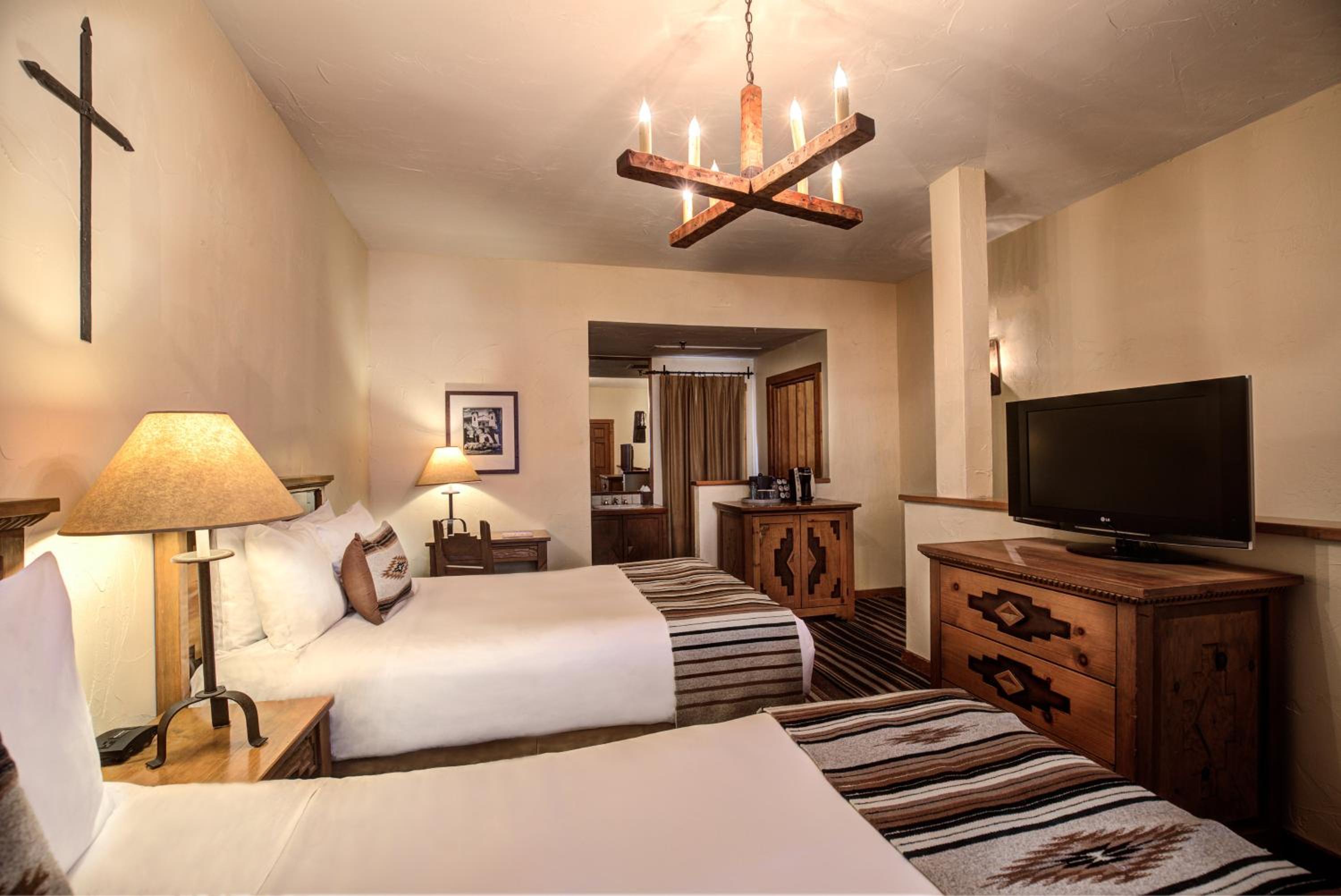 Standard Double Room - Photo 1