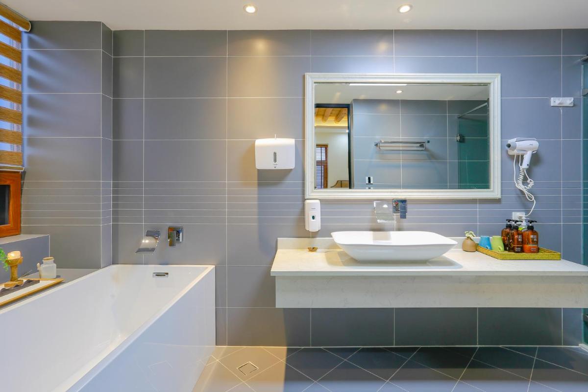Family Room with Bath photo 2