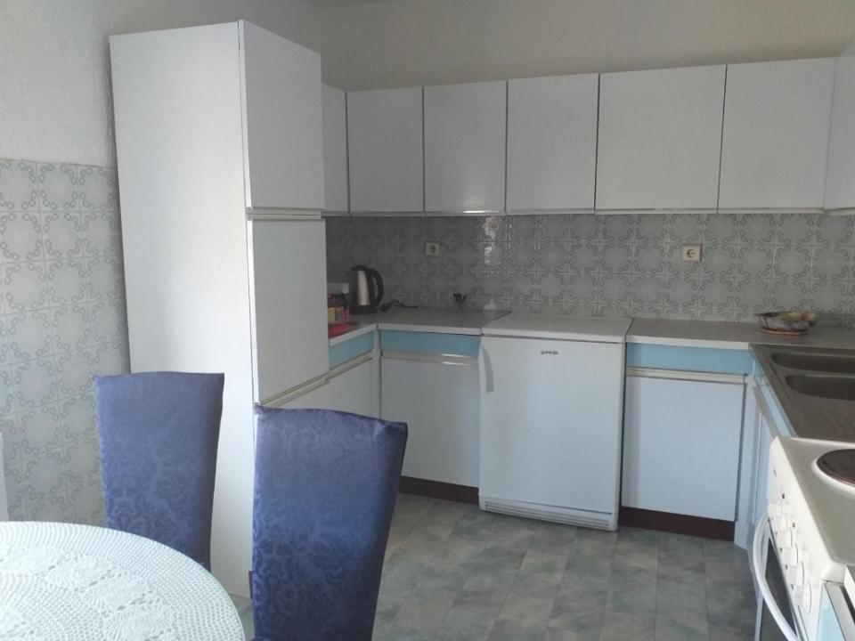 Apartment - Photo 11