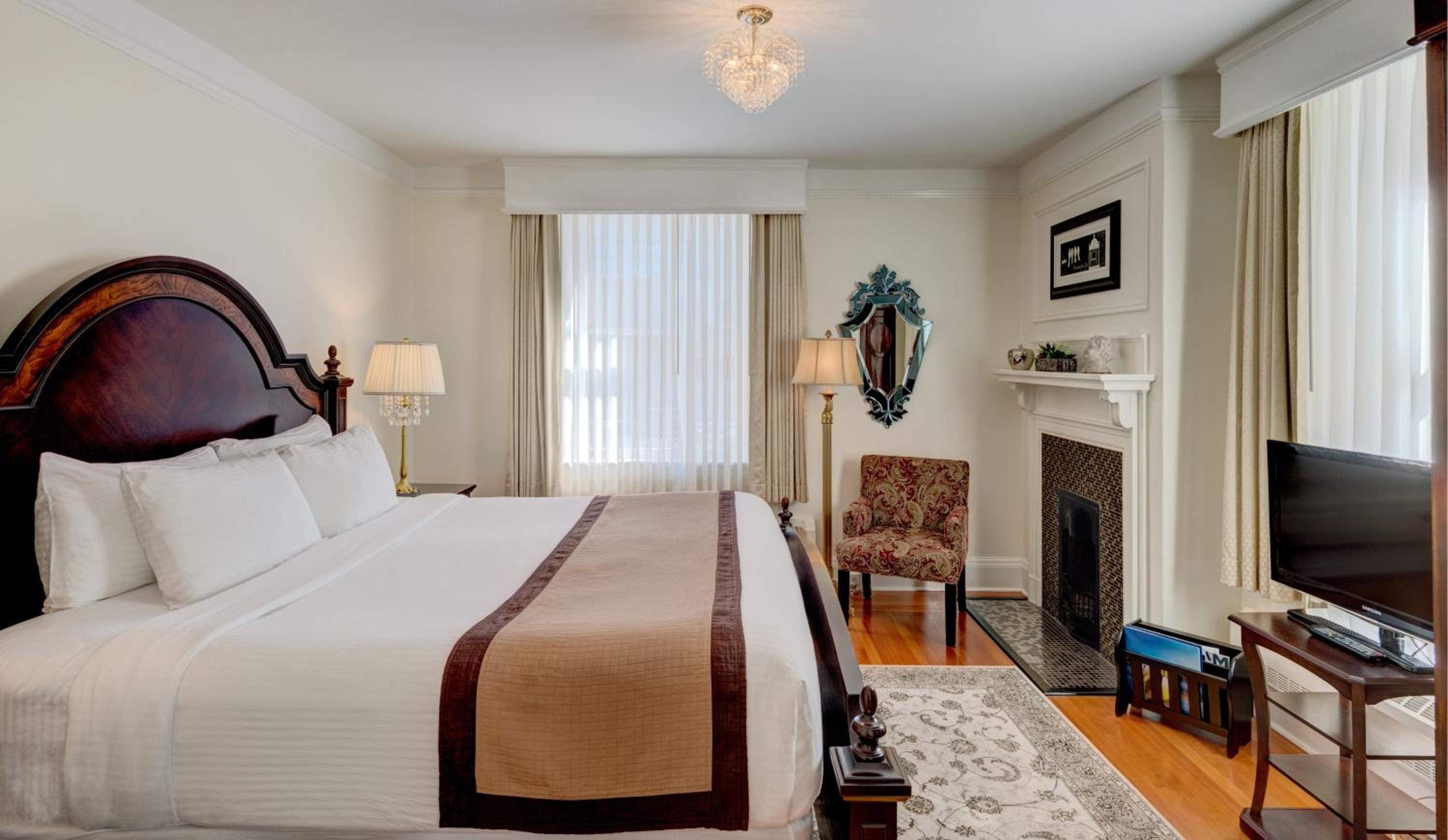 Superior King Room
