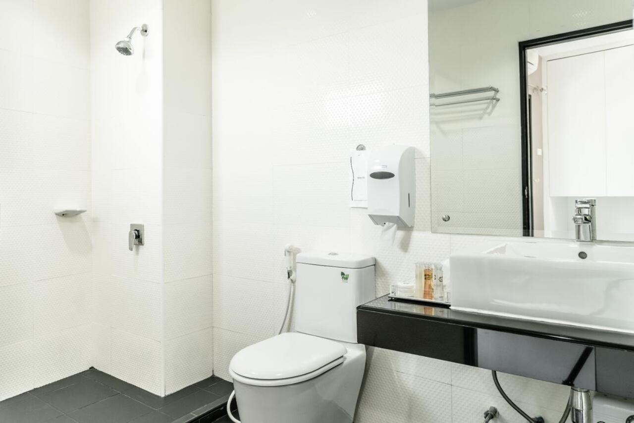 Deluxe Double or Twin Room photo 3