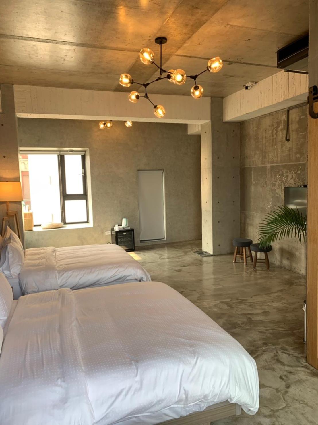 Quadruple Room with Sea View - Photo 6
