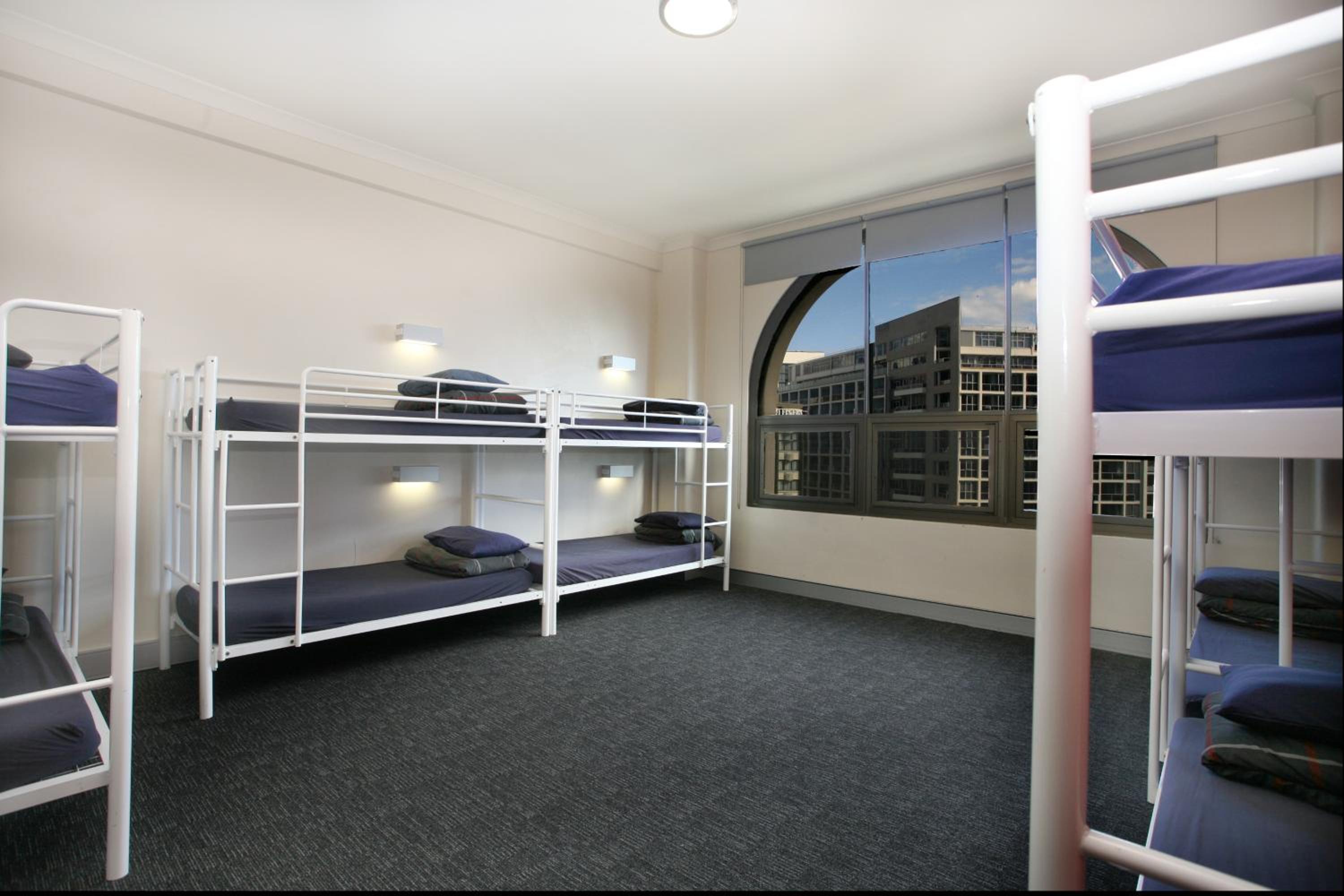 Bed in 10-Bed Mixed Dormitory Room with Shared Bathroom (age limit 18 - 40 years old only)