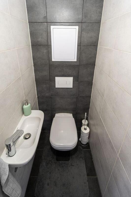 Two-Bedroom Apartment - Photo 26