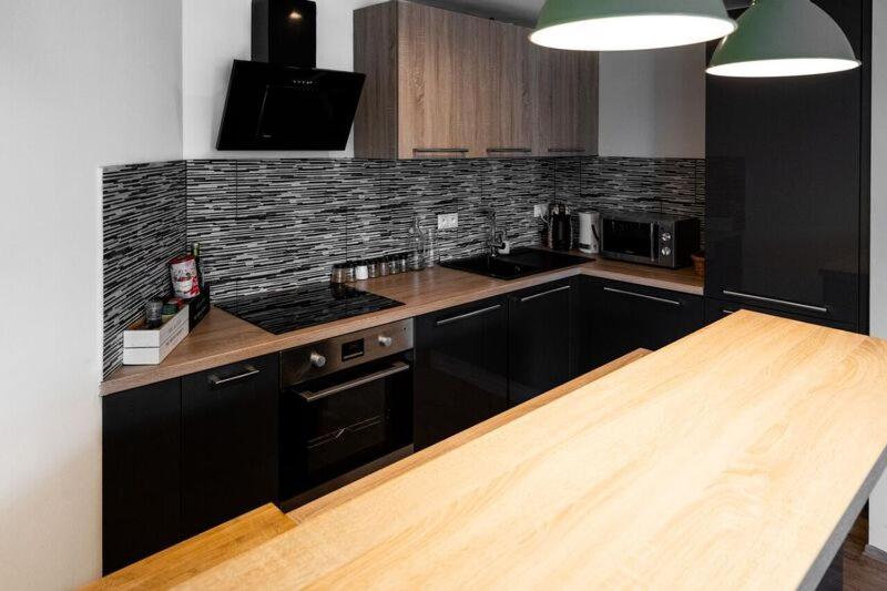 Two-Bedroom Apartment - Photo 8