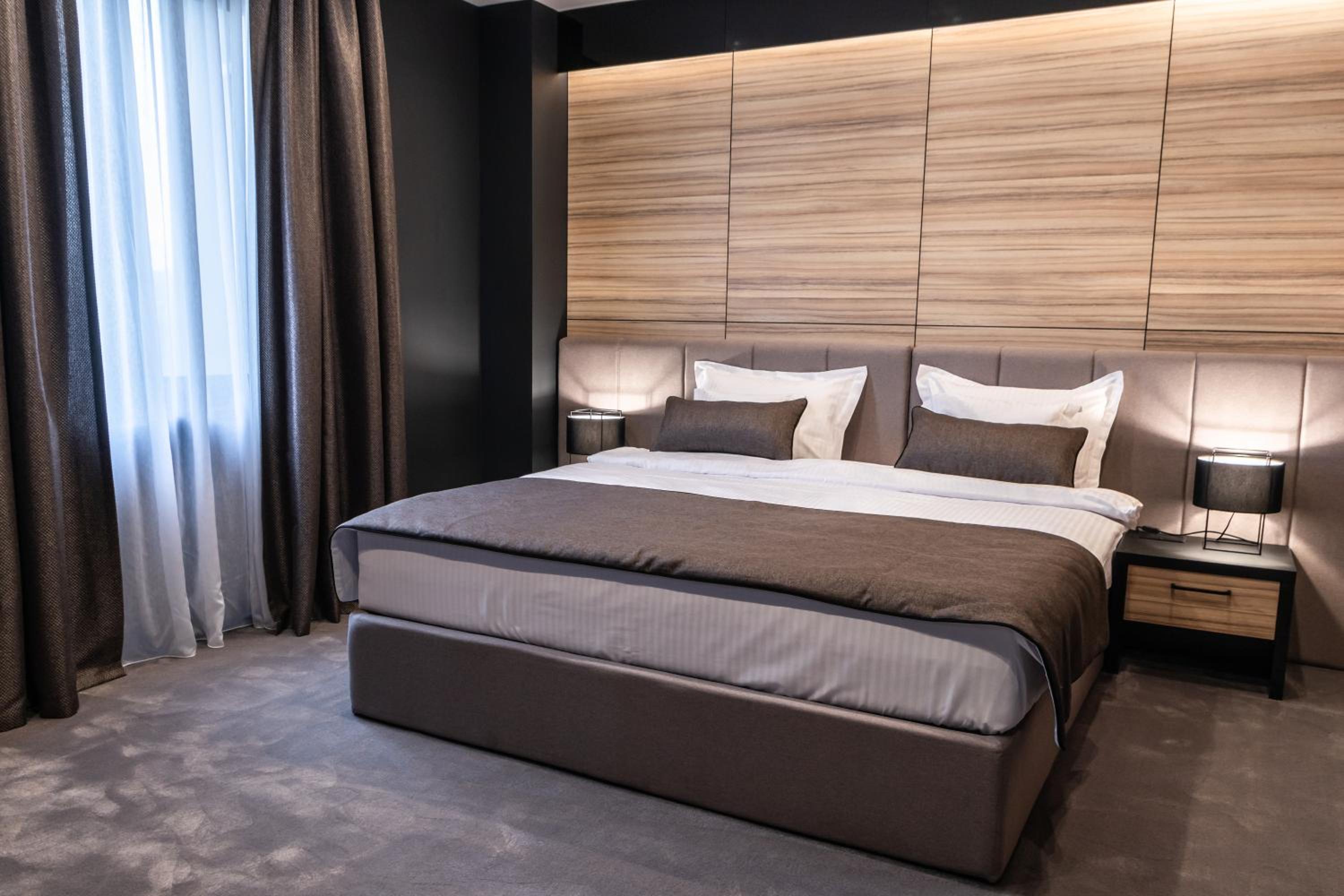 Superior Double Room - Photo 3