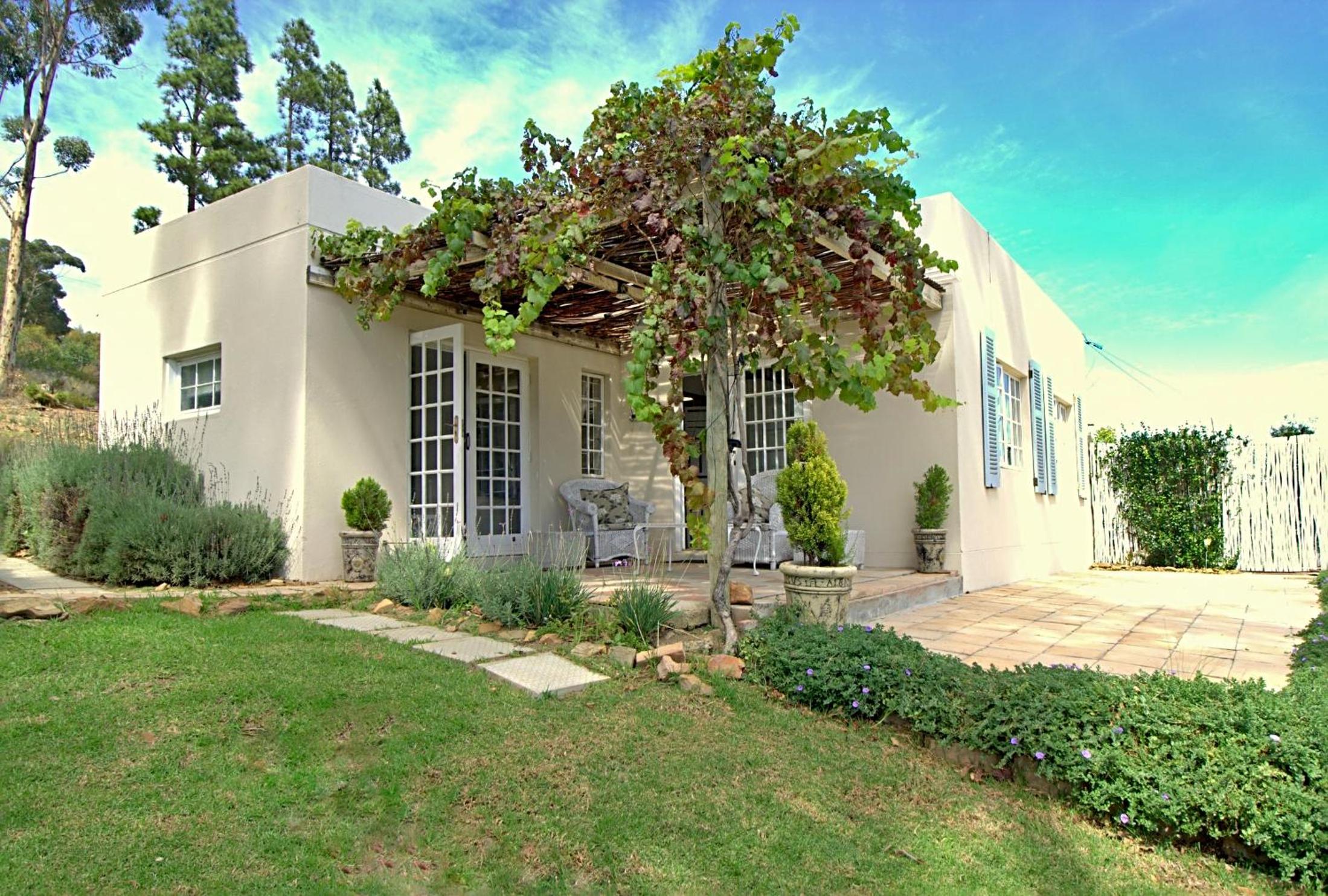 Morton Manor Cottage photo 3