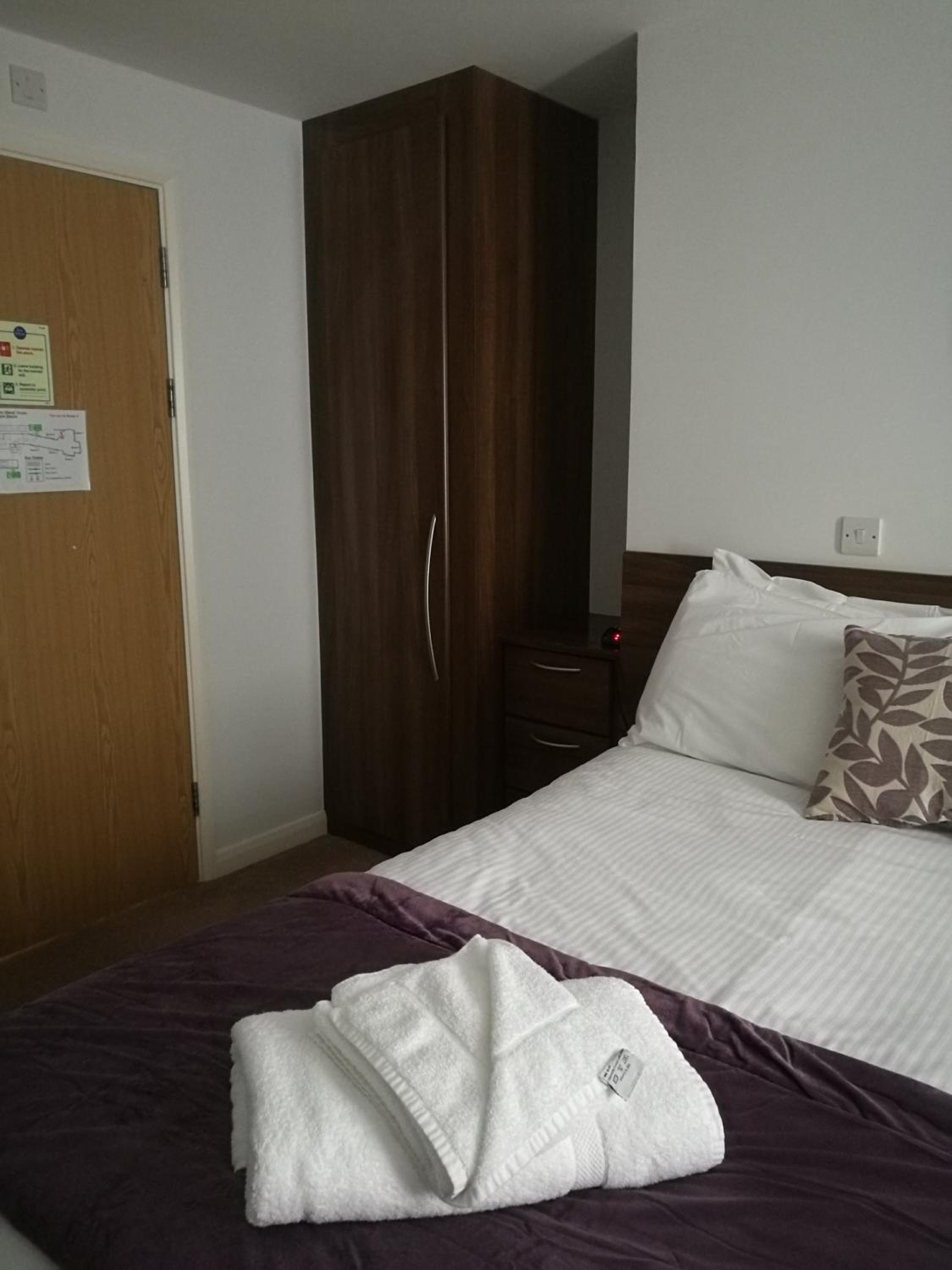 Double Room - Photo 3