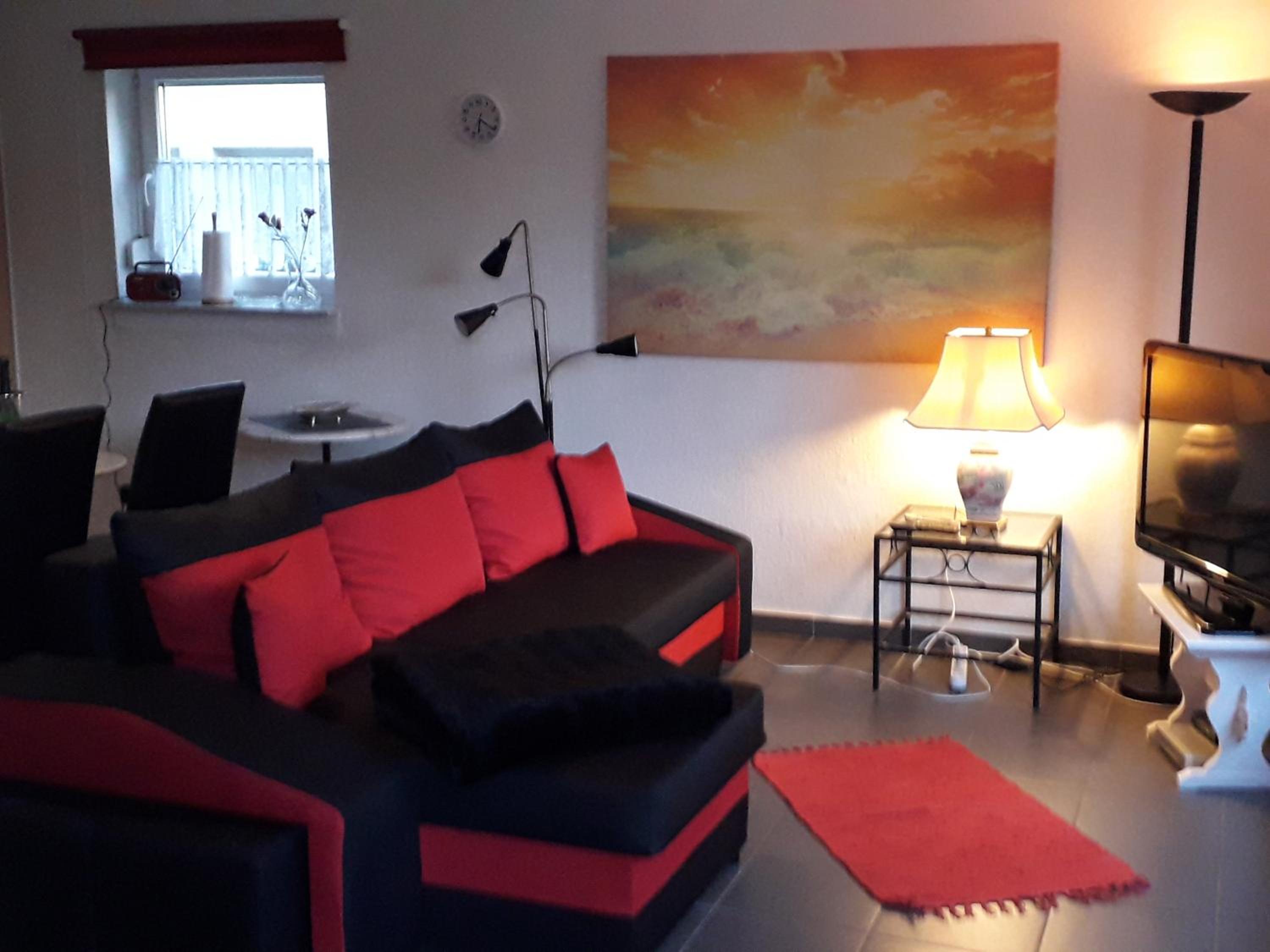 One-Bedroom Apartment with Terrace - 4 photo 2