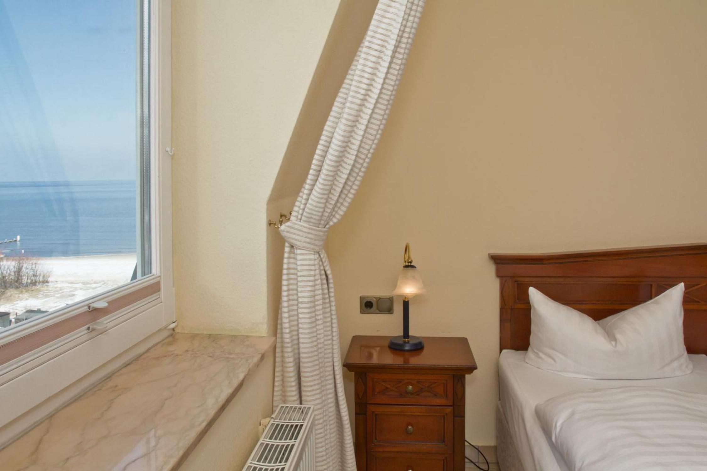 Apartment with Partial Sea View