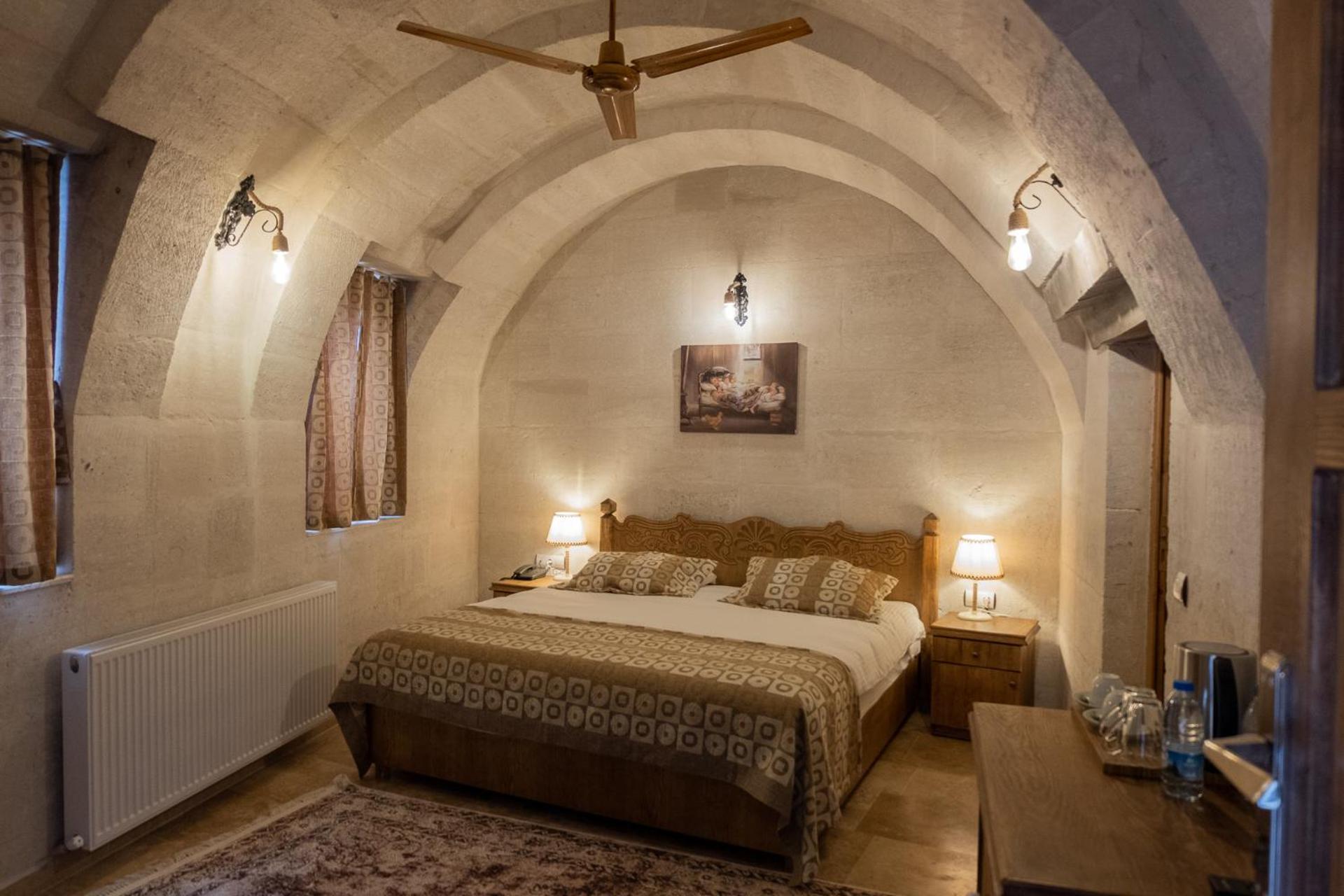 Arched Double Room - Photo 1
